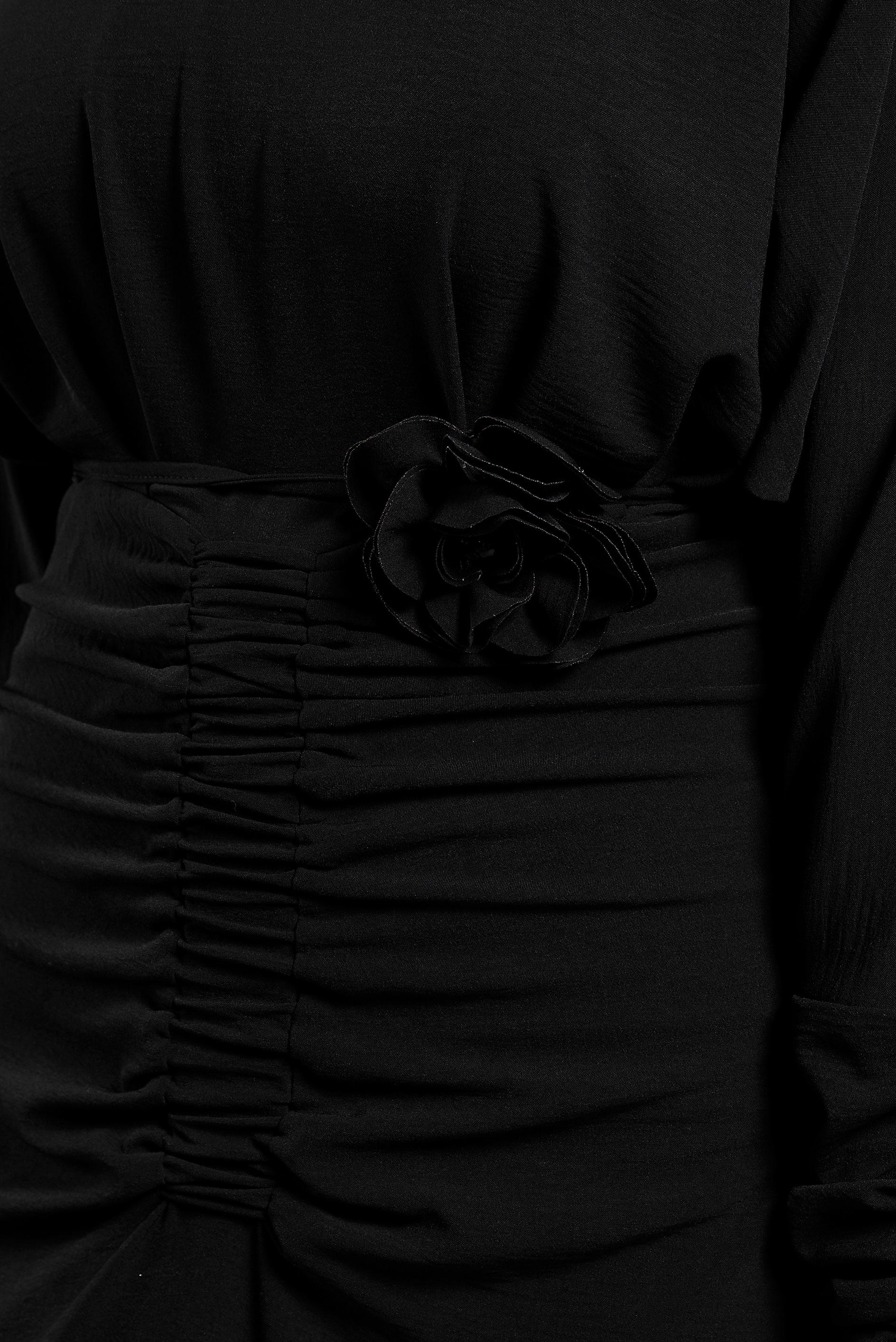 Tesettür giyim SİYAH BÜZGÜ DETAYLI BROŞLU ELBİSE 44607