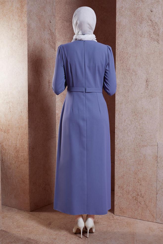 Tesettür giyim MÜRDÜM TAŞ DETAYLI KREP TESETTÜR ELBİSE 44652 - ALVİNA