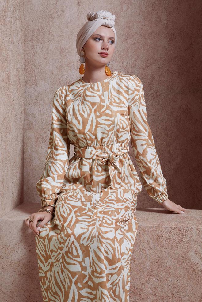 Tesettür giyim TURUNCU KUŞAKLI TESETTÜR ELBİSE 44669 - ALVİNA