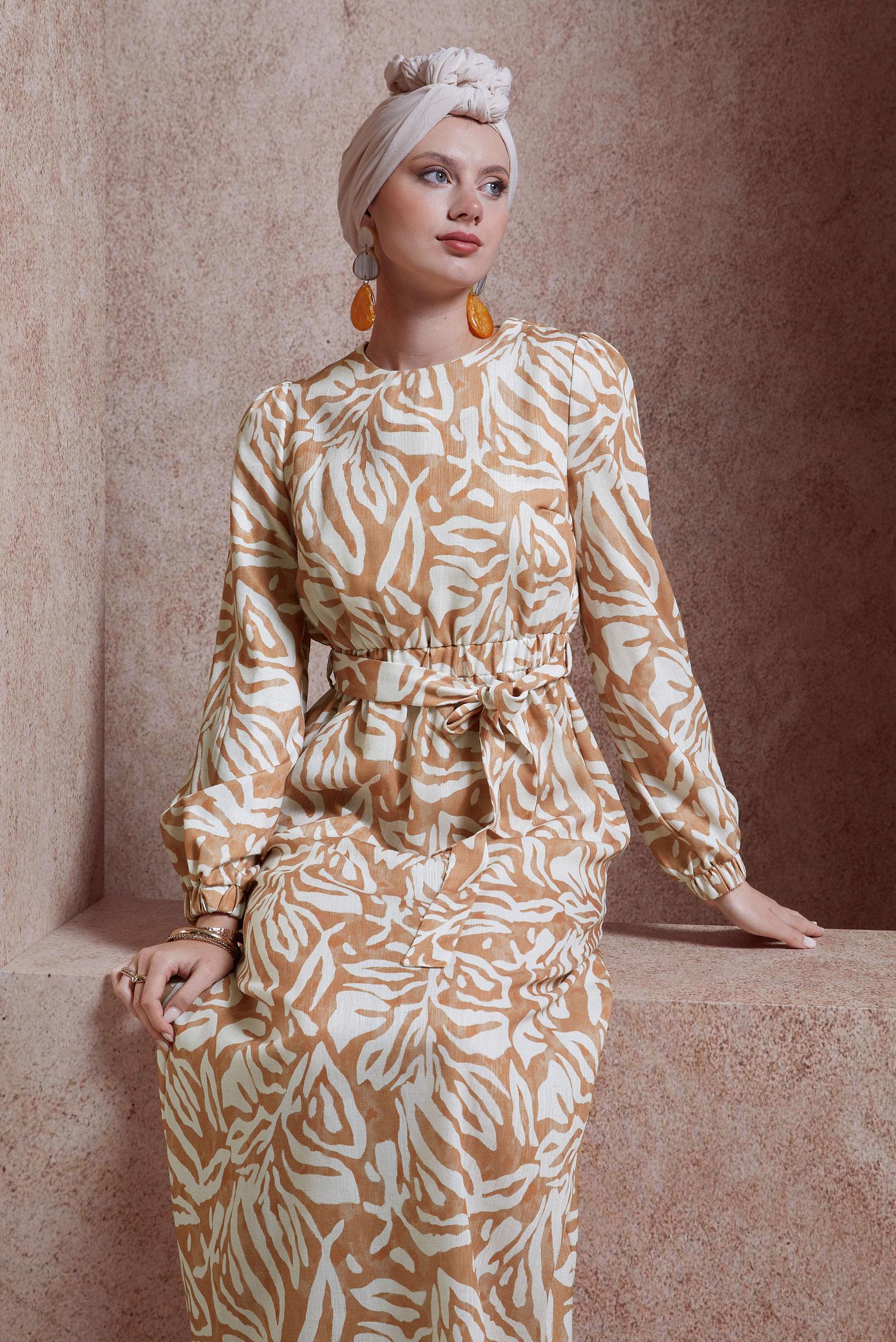 Tesettür giyim TURUNCU KUŞAKLI TESETTÜR ELBİSE 44669