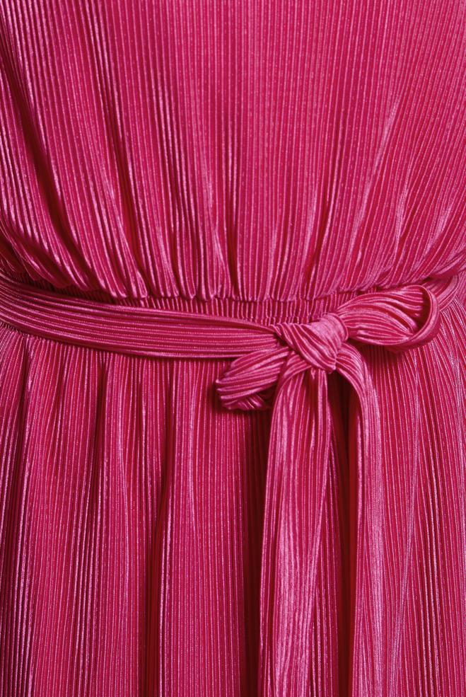 Tesettür giyim FUŞYA KUŞAKLI PİLİSELİ ELBİSE 44697 - ALVİNA