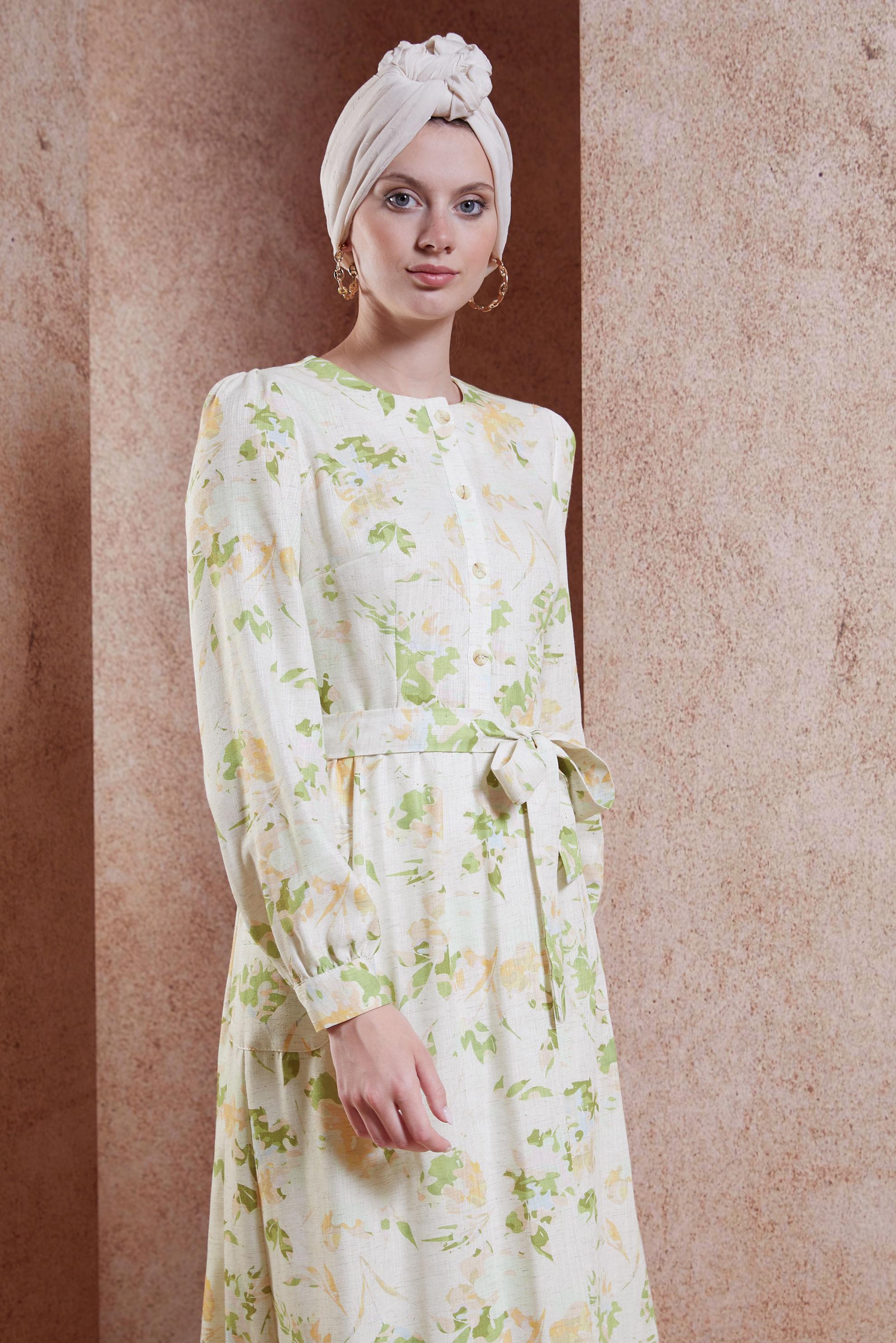 Tesettür giyim BEJ KUŞAKLI KETEN DOKULU ELBİSE 44720