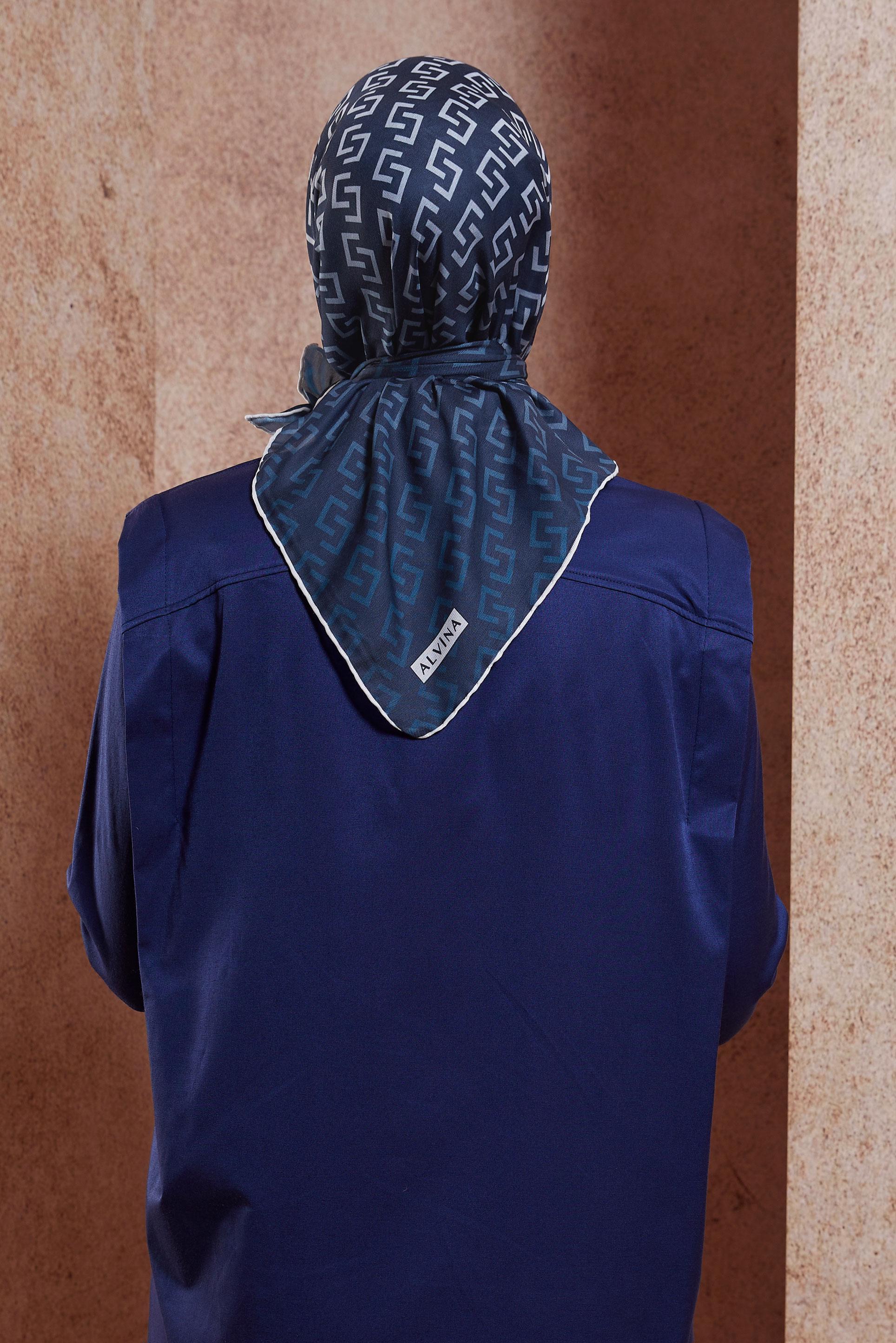 Tesettür giyim LACİVERT ALVİNA EŞARP 1188