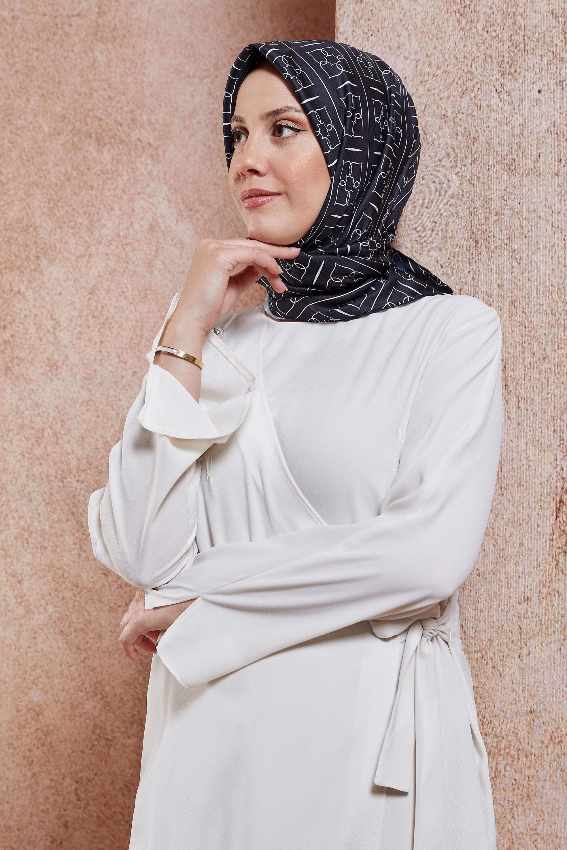 Tesettür giyim SİYAH ALVİNA DİJİTAL EŞARP 6613