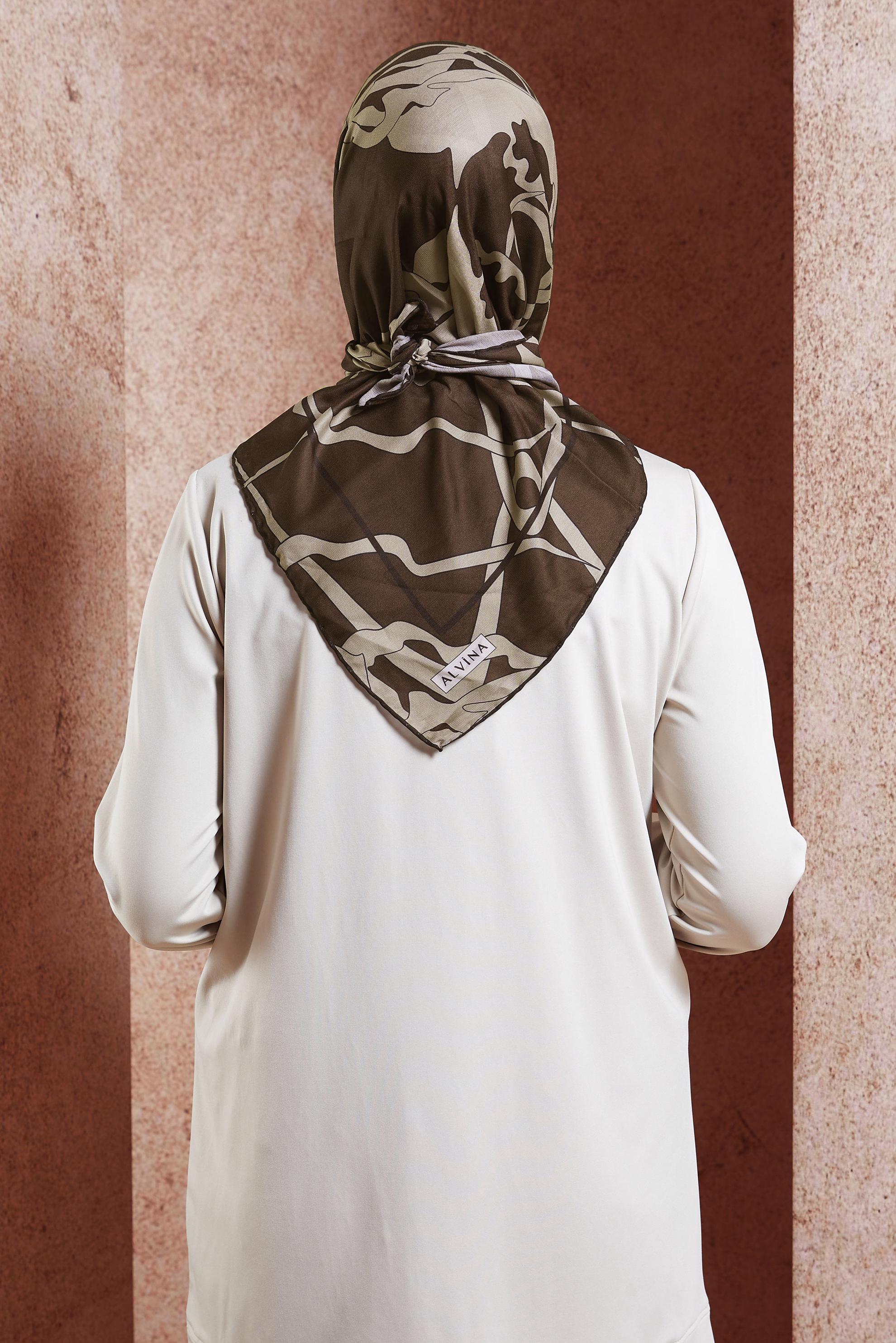 Tesettür giyim KAHVE ALVİNA DESENLİ EŞARP 7975