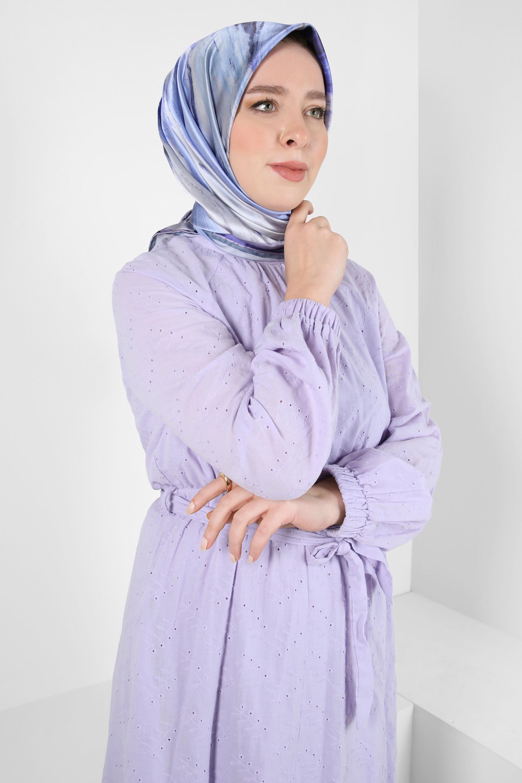 Tesettür giyim LACİVERT ALVİNA DESENLİ EŞARP 8405