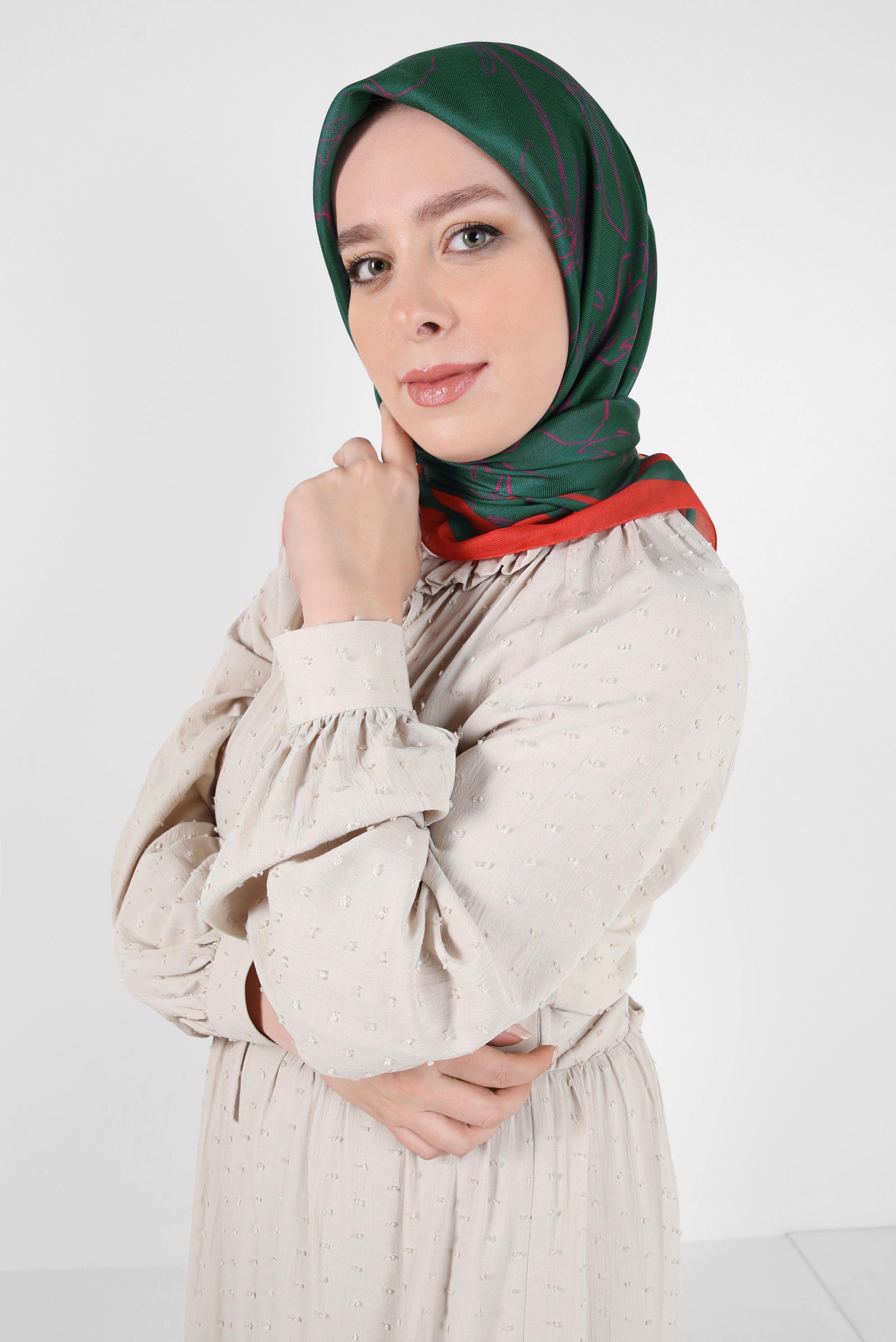 Tesettür giyim KIRMIZI ALVİNA SOFT EŞARP 8406