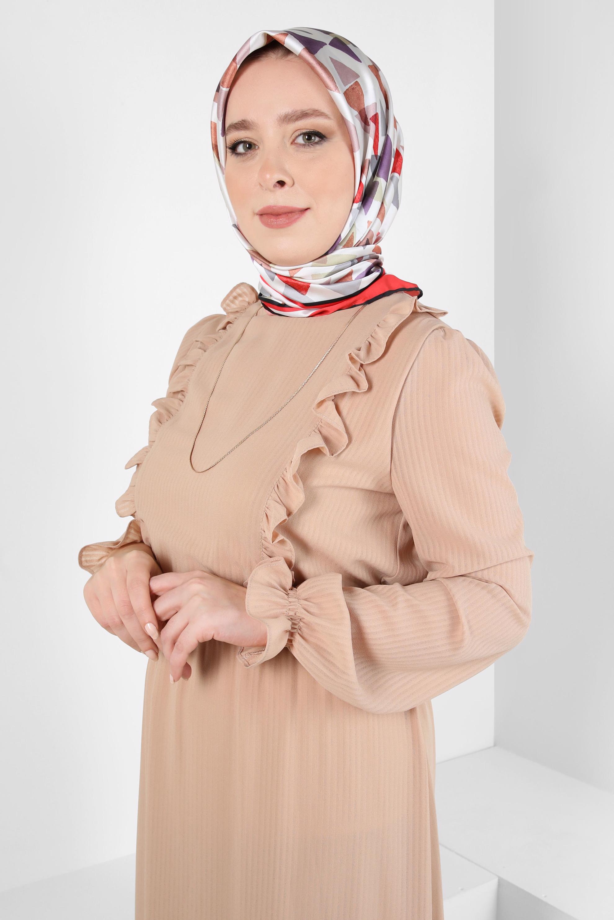 Tesettür giyim SİYAH ALVİNA DESENLİ EŞARP 8408