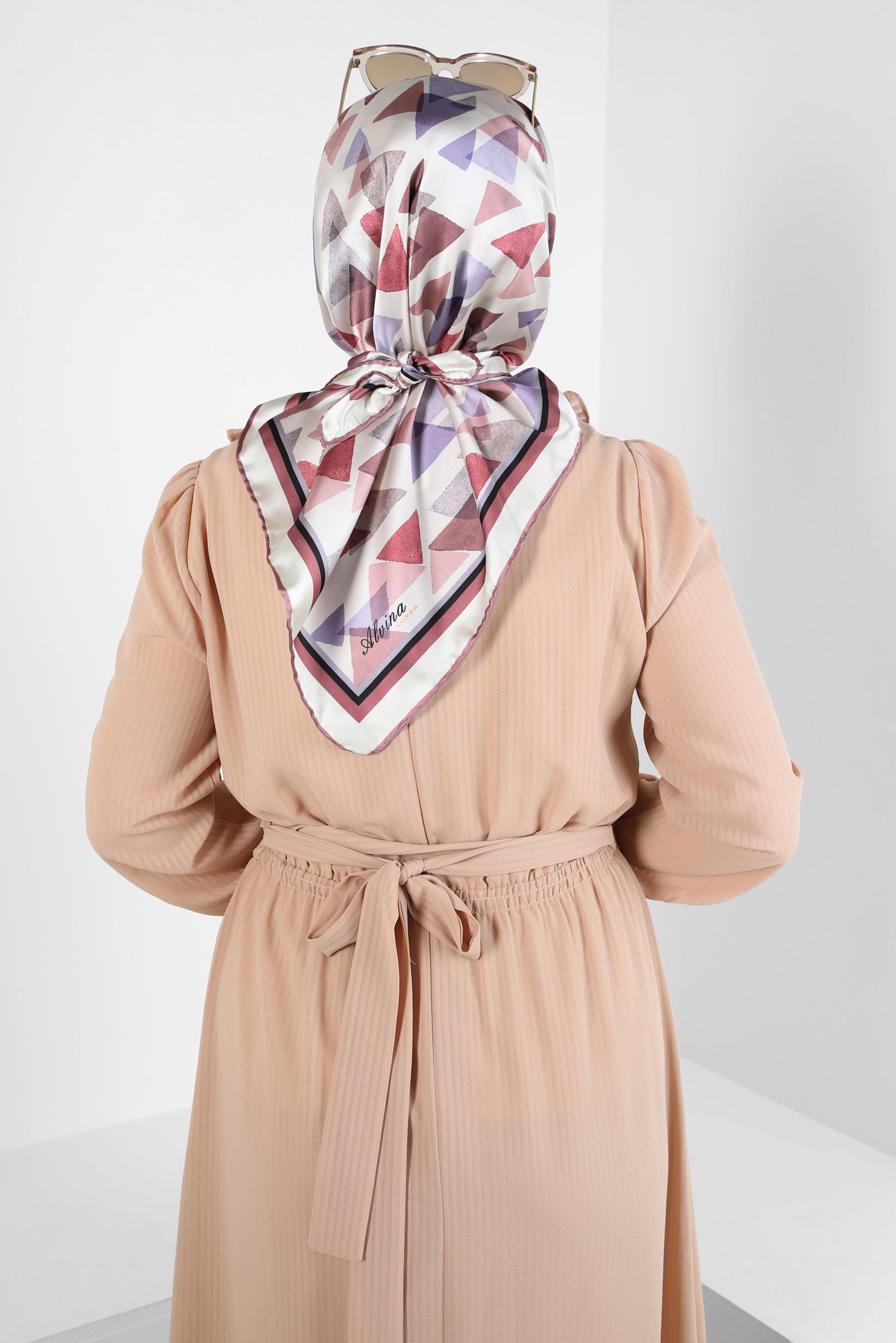 Tesettür giyim PEMBE ALVİNA DESENLİ EŞARP 8408