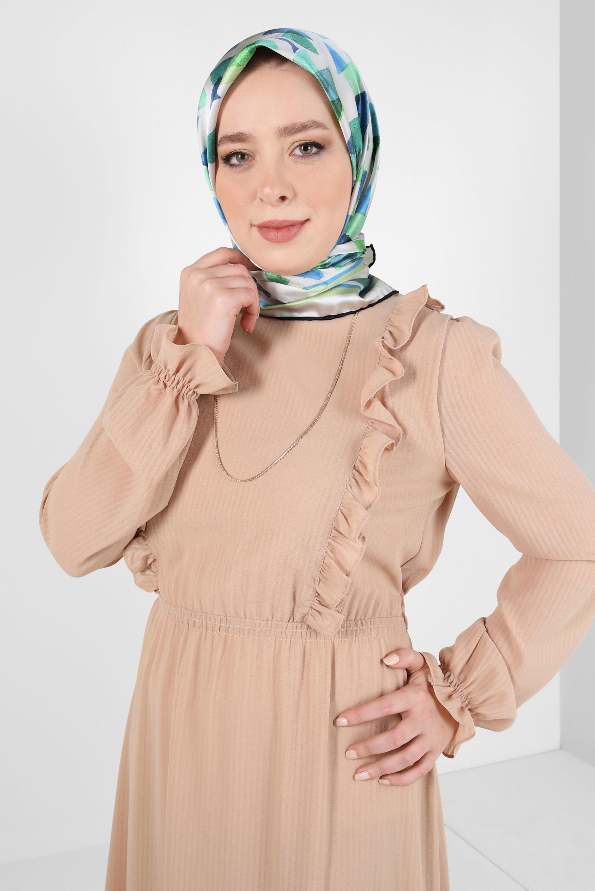 Tesettür giyim YEŞİL ALVİNA DESENLİ EŞARP 8408