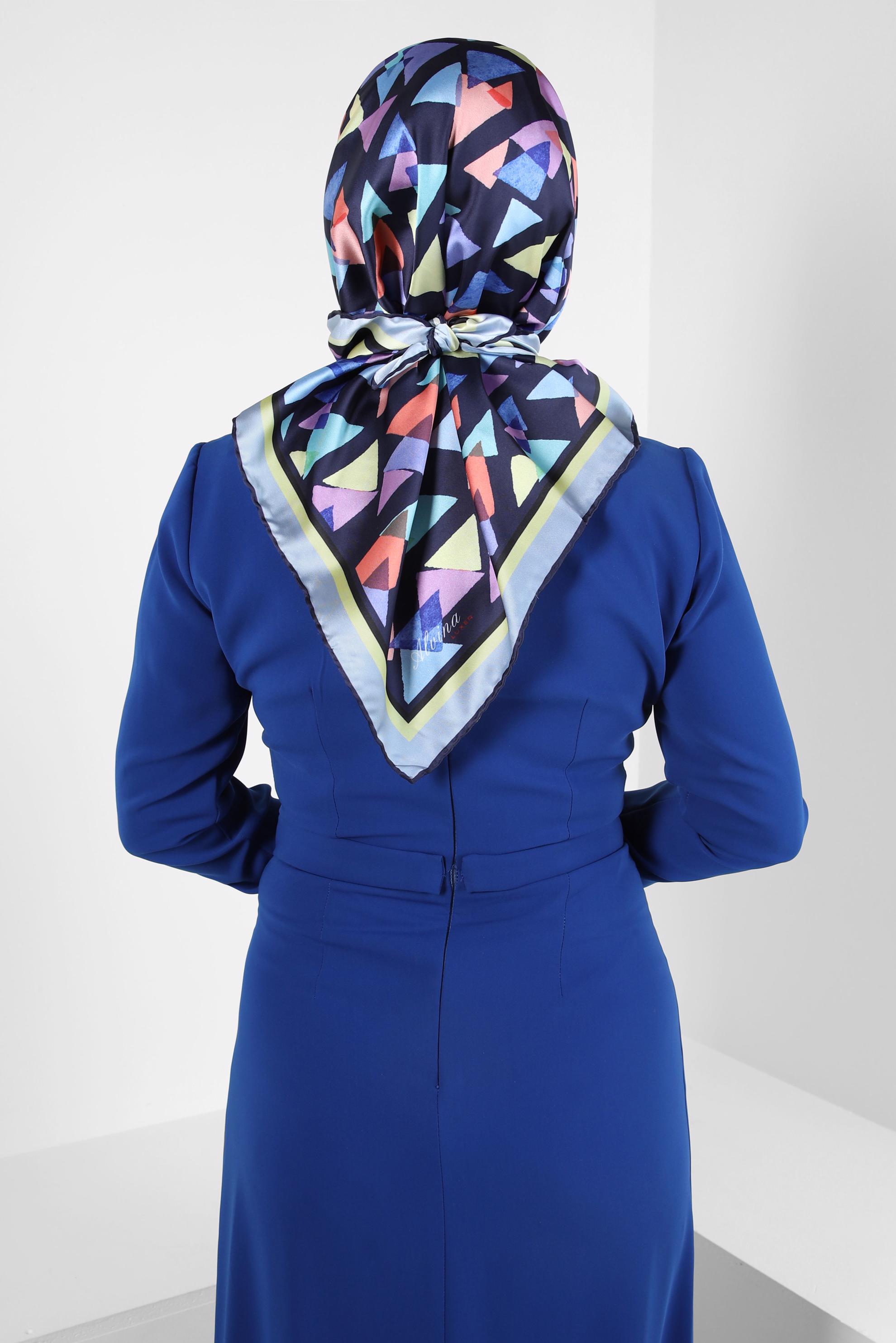 Tesettür giyim LACİVERT ALVİNA DESENLİ EŞARP 8408