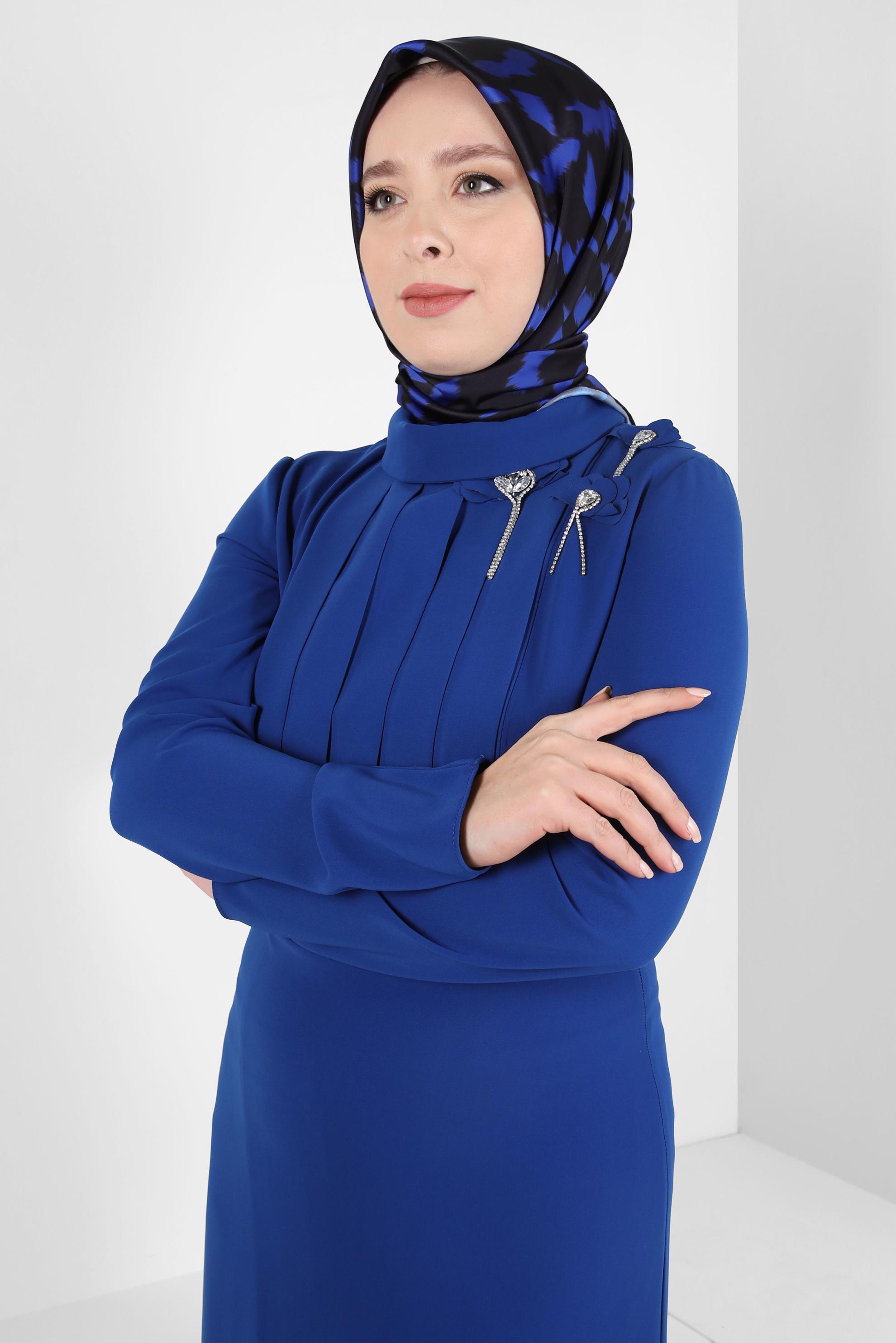 Tesettür giyim SİYAH ALVİNA DESENLİ EŞARP 8409