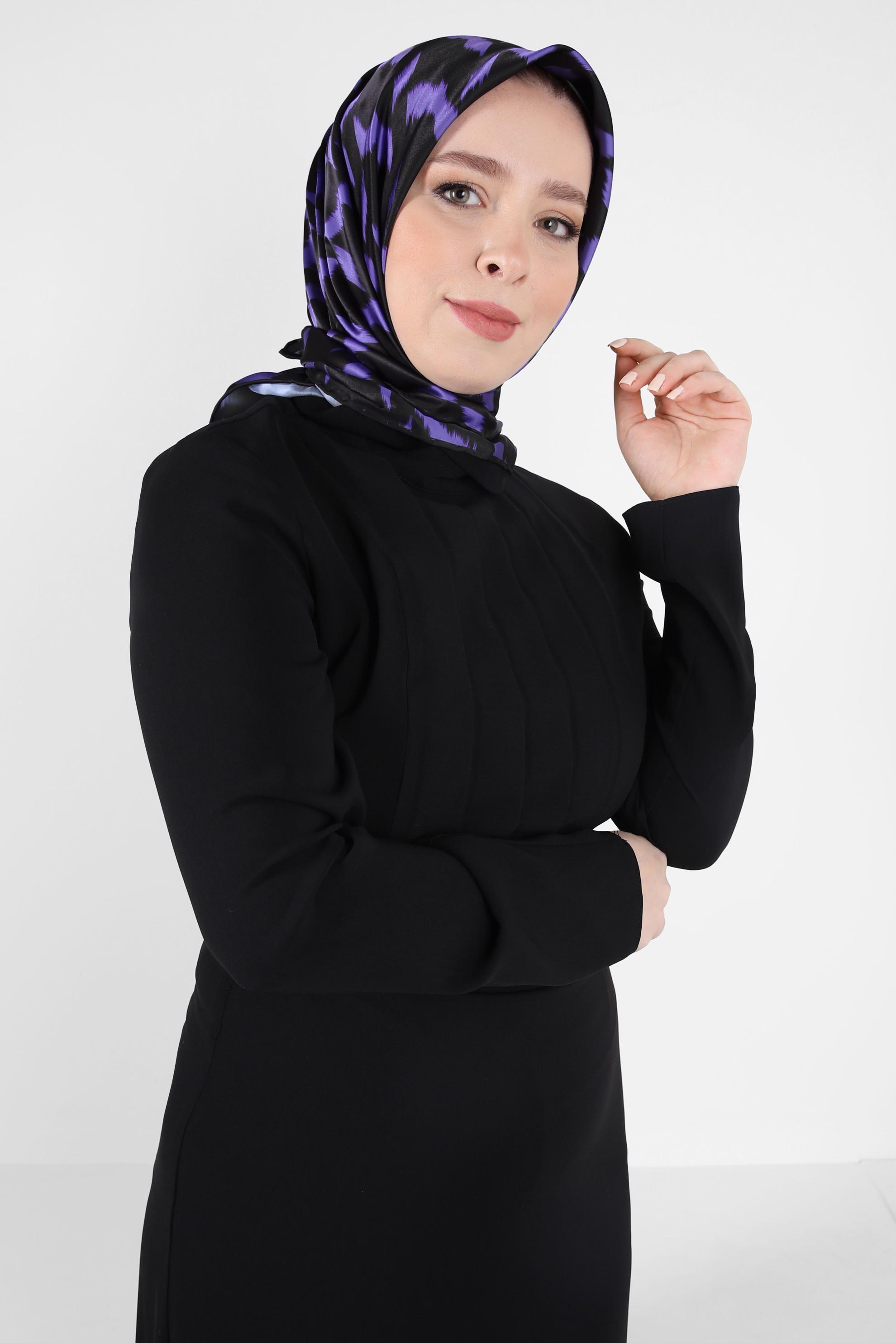 Tesettür giyim SİYAH ALVİNA DESENLİ EŞARP 8409