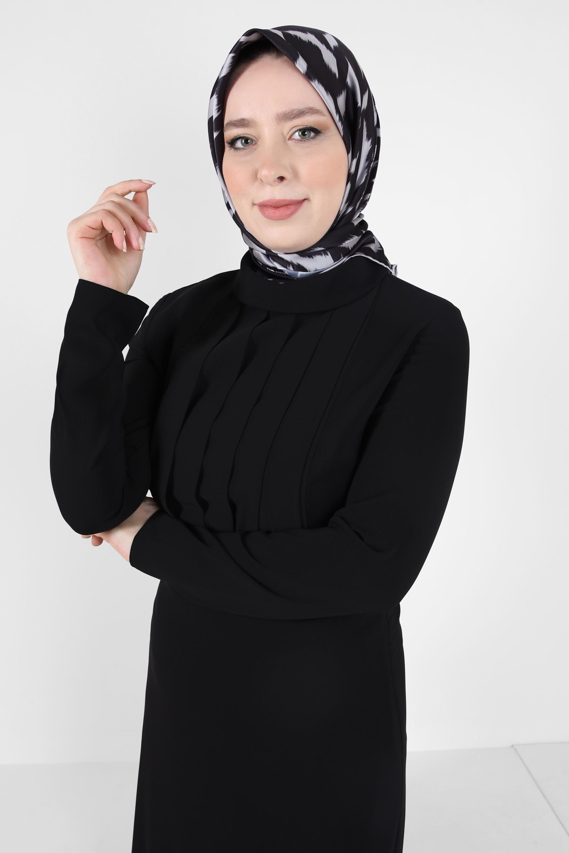 Tesettür giyim SİYAH ALVİNA DESENLİ EŞARP 8409