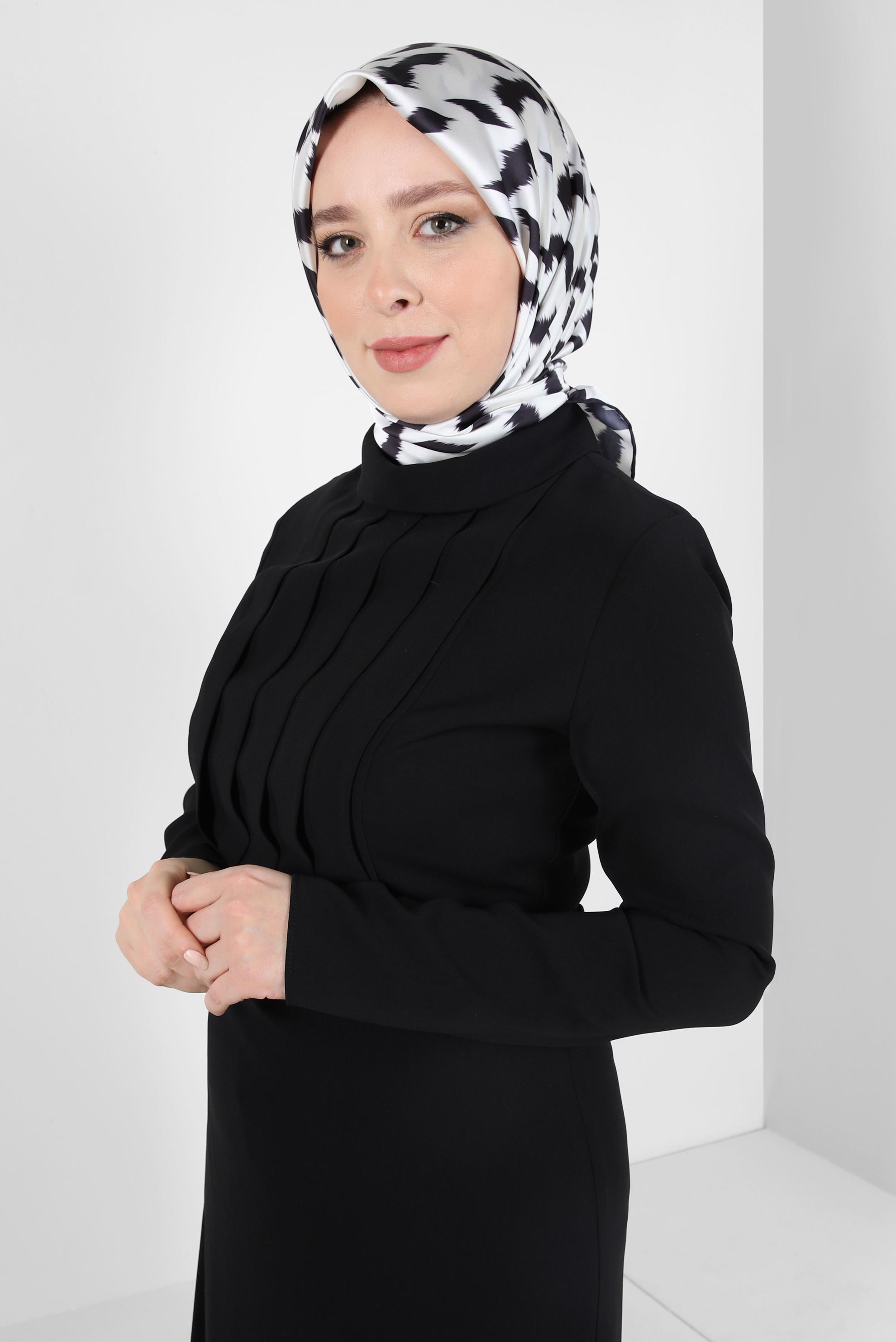 Tesettür giyim BEYAZ ALVİNA DESENLİ EŞARP 8409