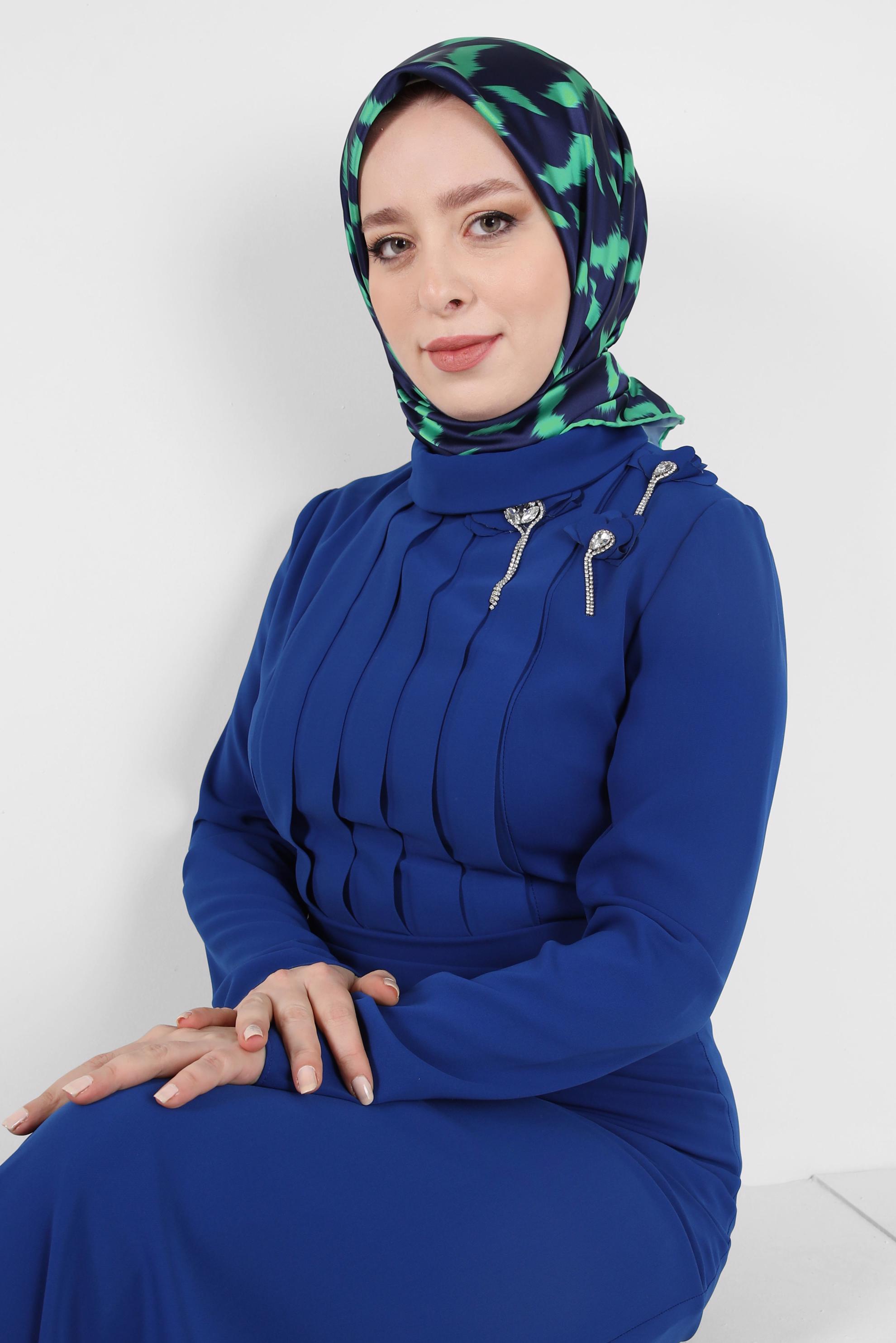 Tesettür giyim LACİVERT ALVİNA DESENLİ EŞARP 8409