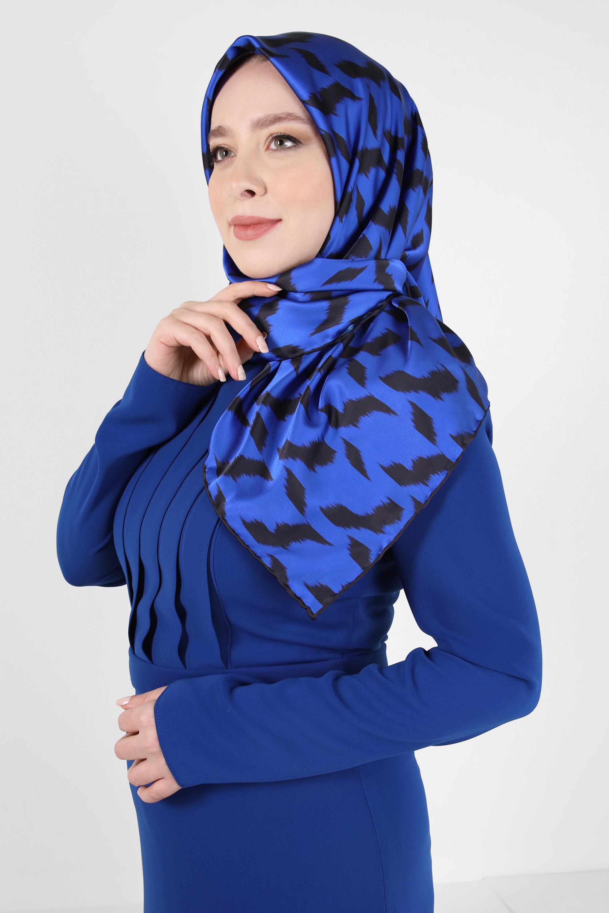 Tesettür giyim LACİVERT ALVİNA DESENLİ EŞARP 8409