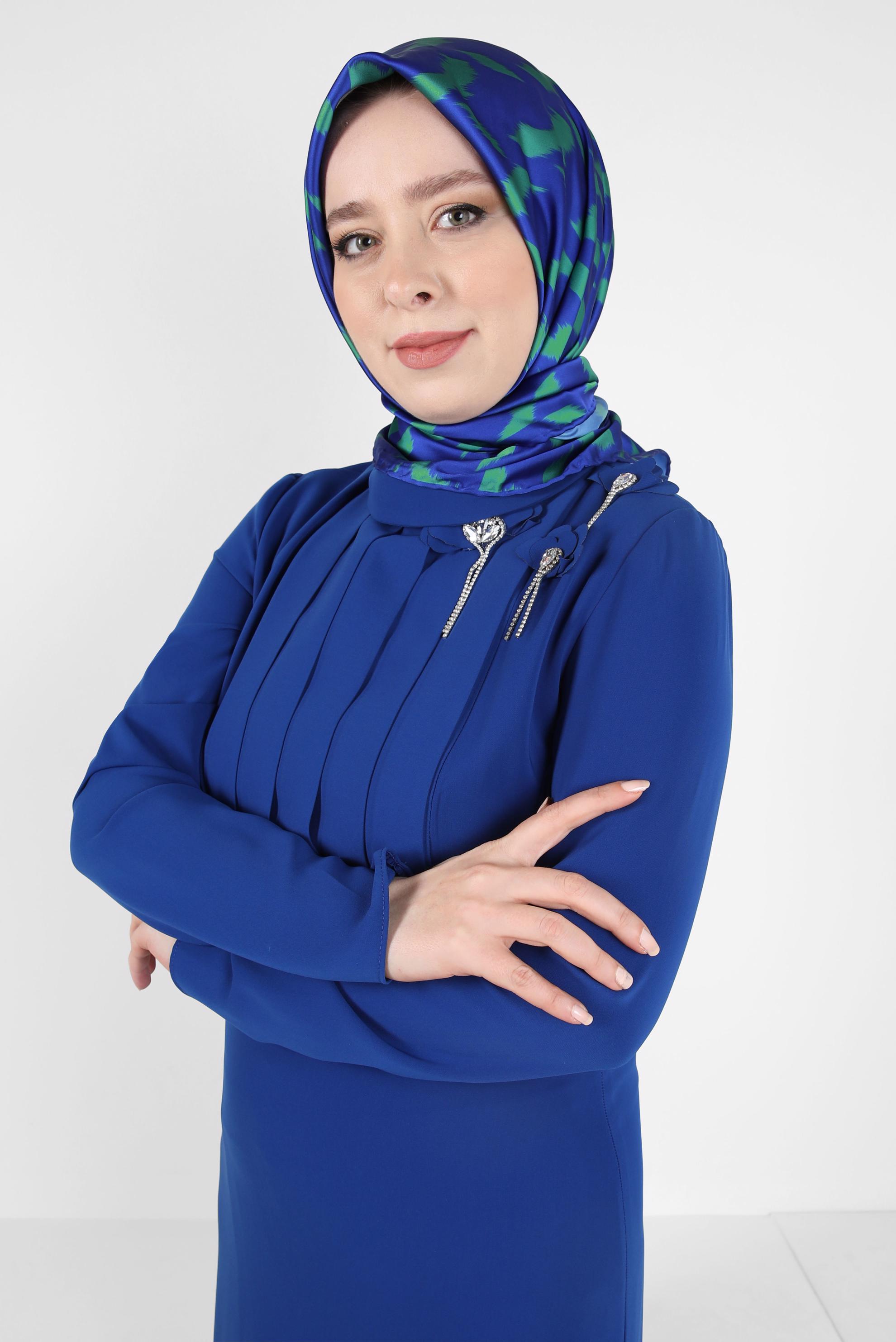 Tesettür giyim LACİVERT ALVİNA DESENLİ EŞARP 8409