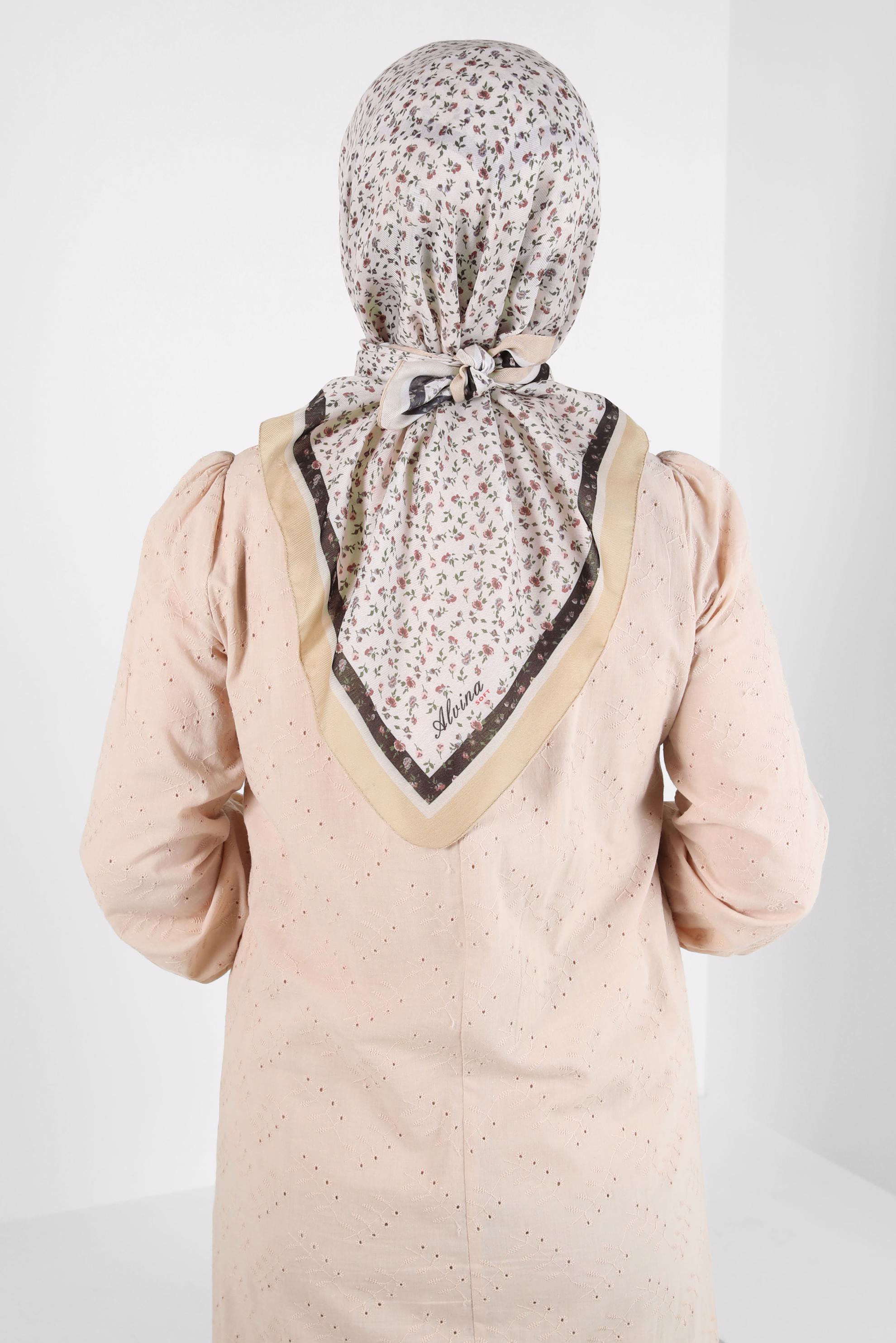 Tesettür giyim BEJ ALVİNA DESENLİ SOFT EŞARP 8411