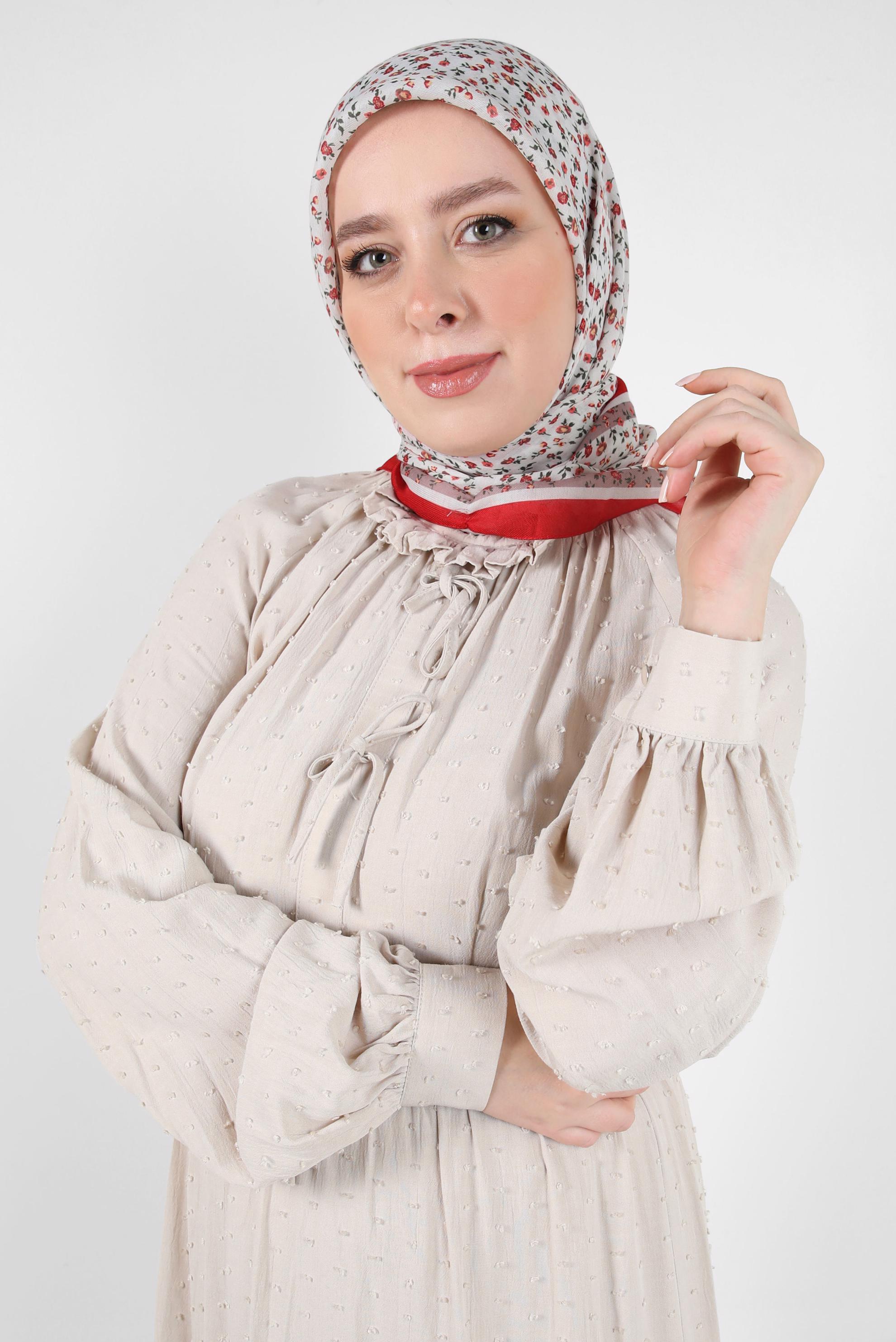 Tesettür giyim MERCAN ALVİNA DESENLİ SOFT EŞARP 8411