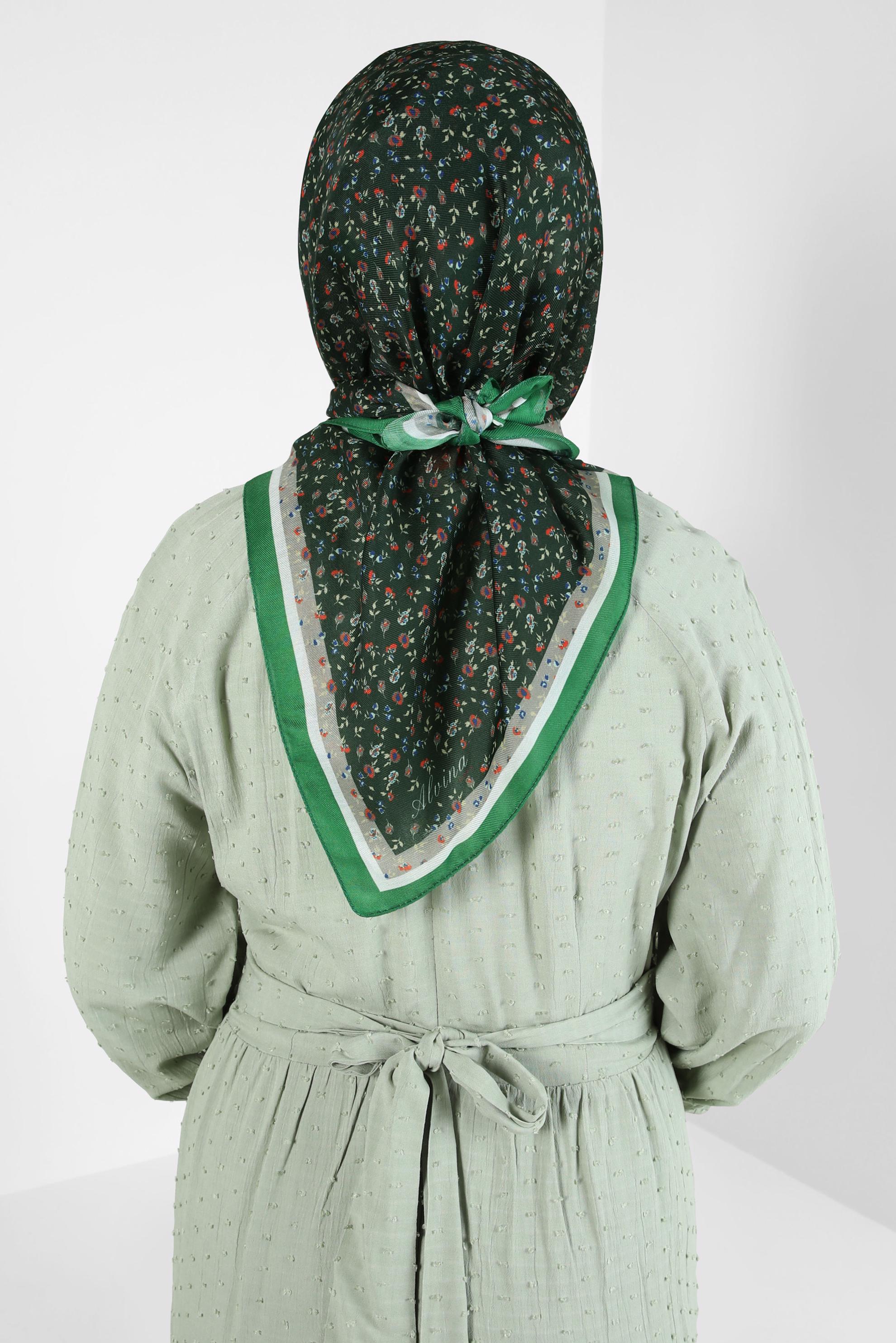 Tesettür giyim YEŞİL ALVİNA DESENLİ SOFT EŞARP 8411