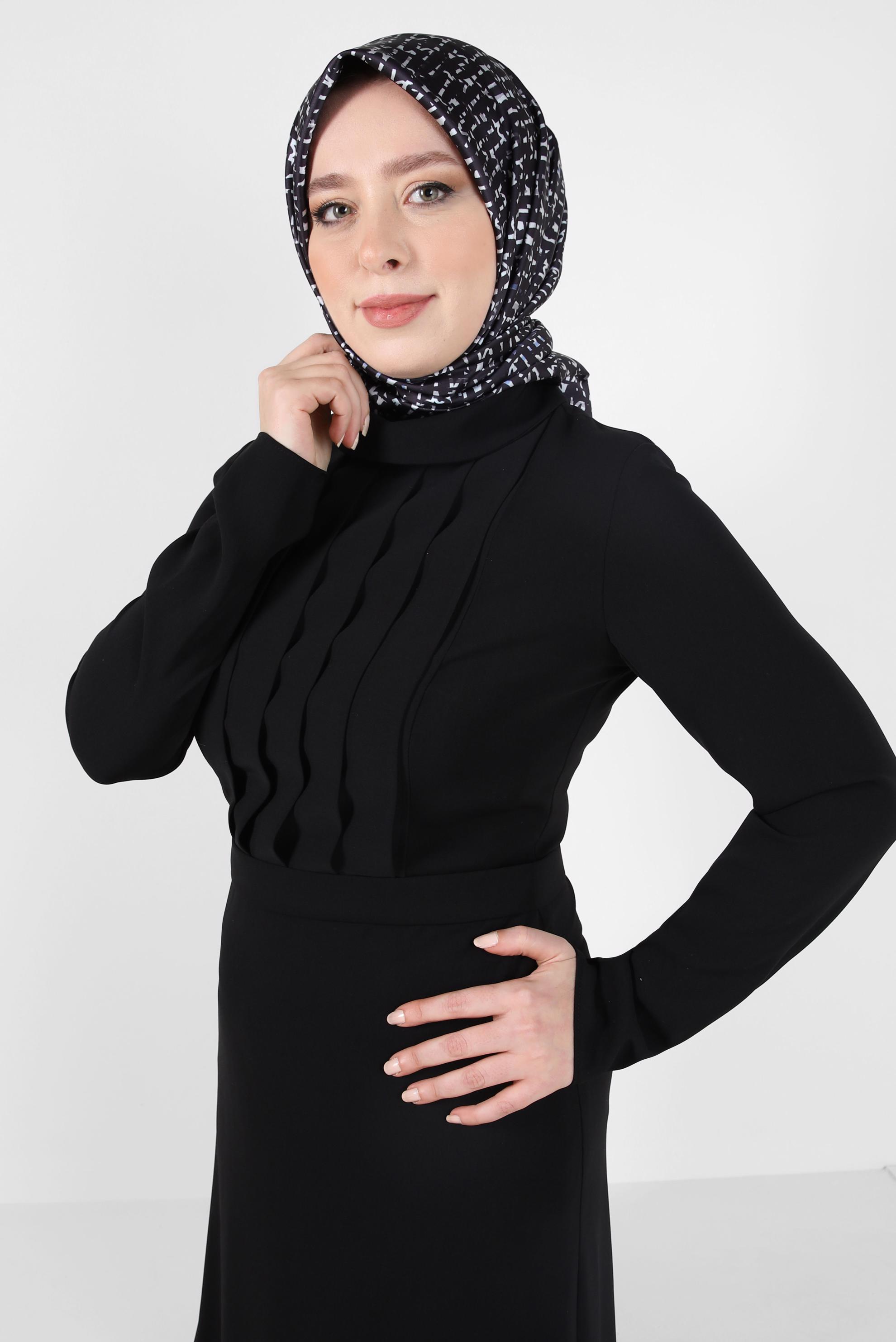 Tesettür giyim SİYAH ALVİNA DESENLİ EŞARP 8412