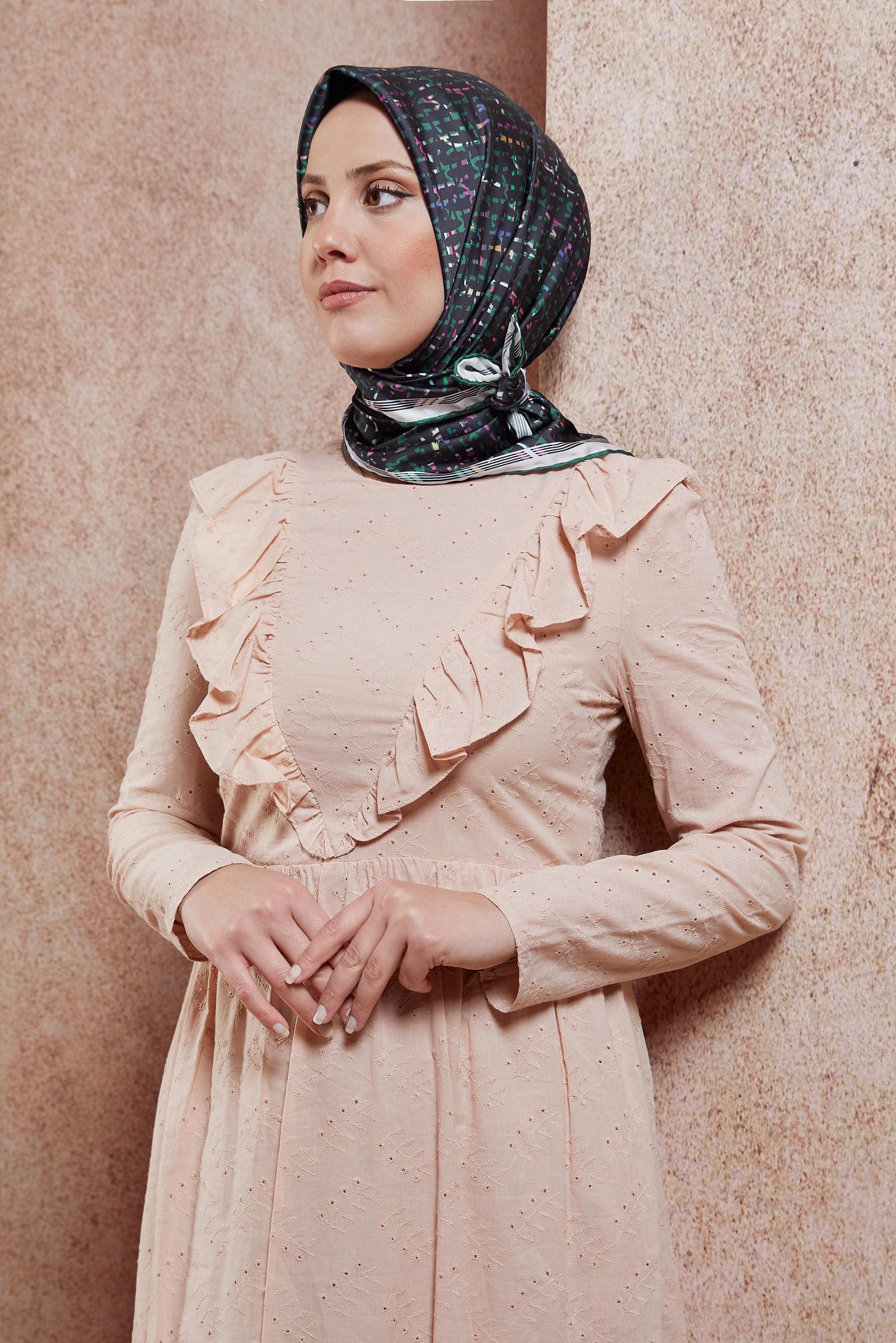 Tesettür giyim YEŞİL ALVİNA DESENLİ EŞARP 8412