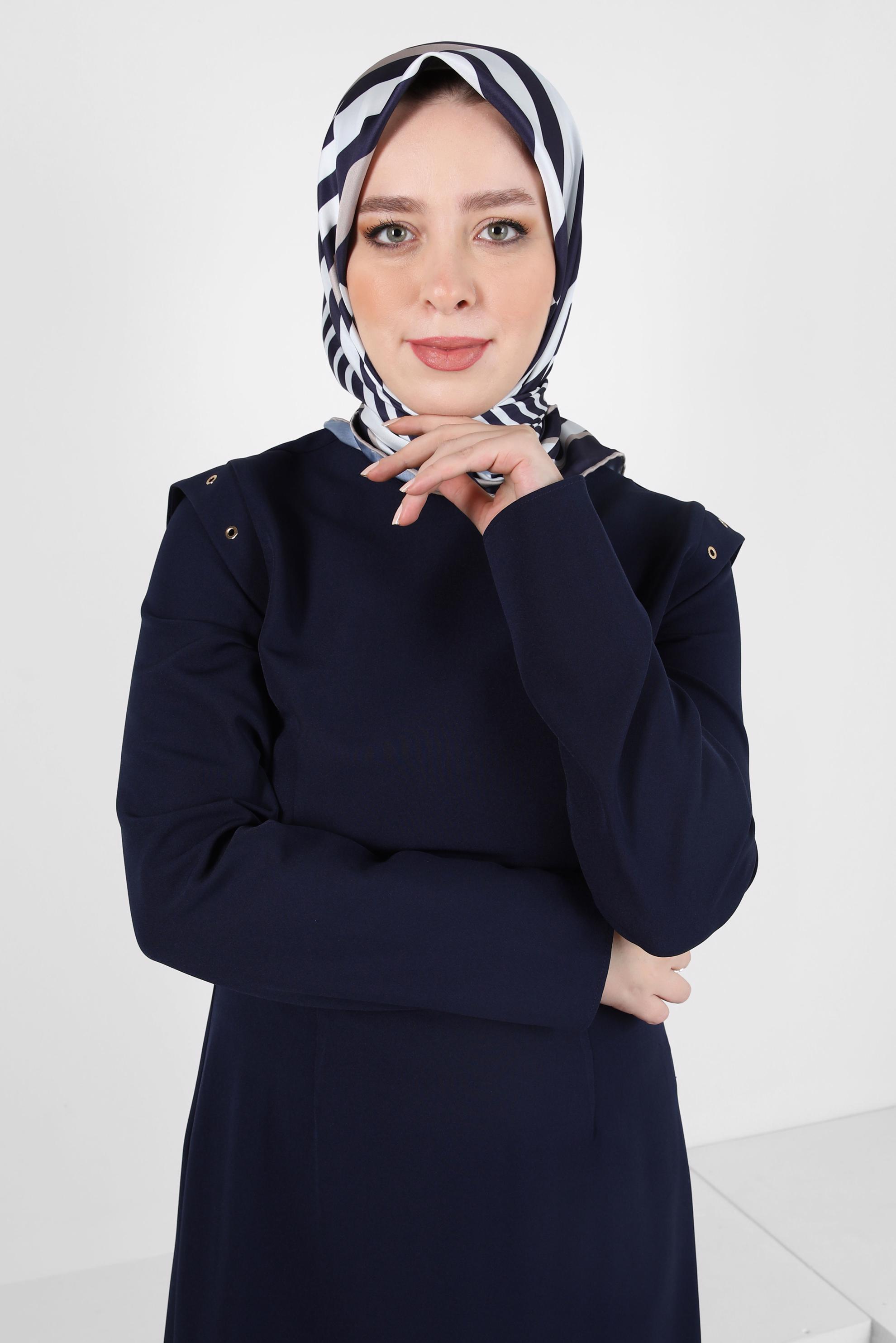 Tesettür giyim LACİVERT ALVİNA ÇİZGİLİ EŞARP 8413