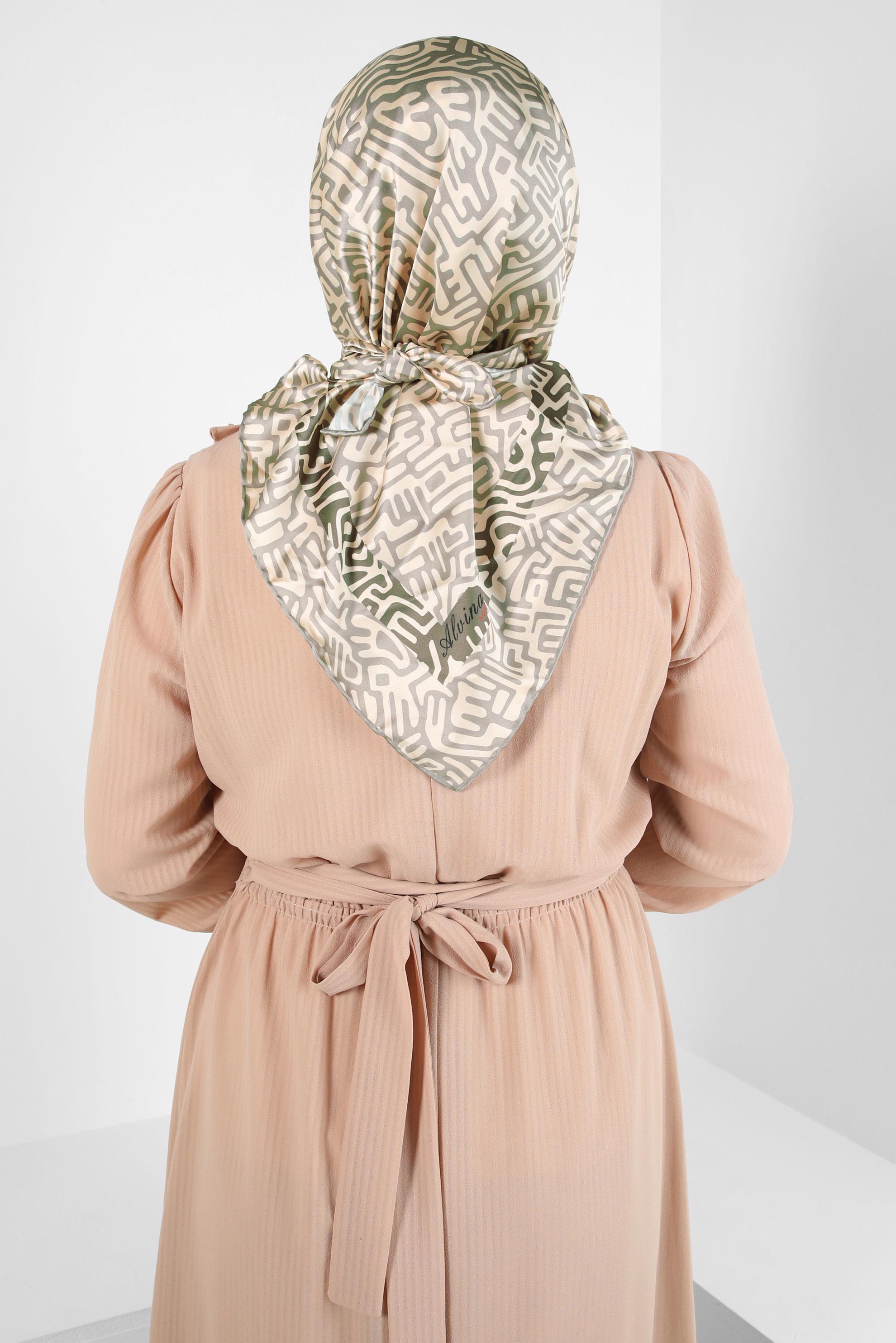 Tesettür giyim BEJ ALVİNA DESENLİ EŞARP 8414