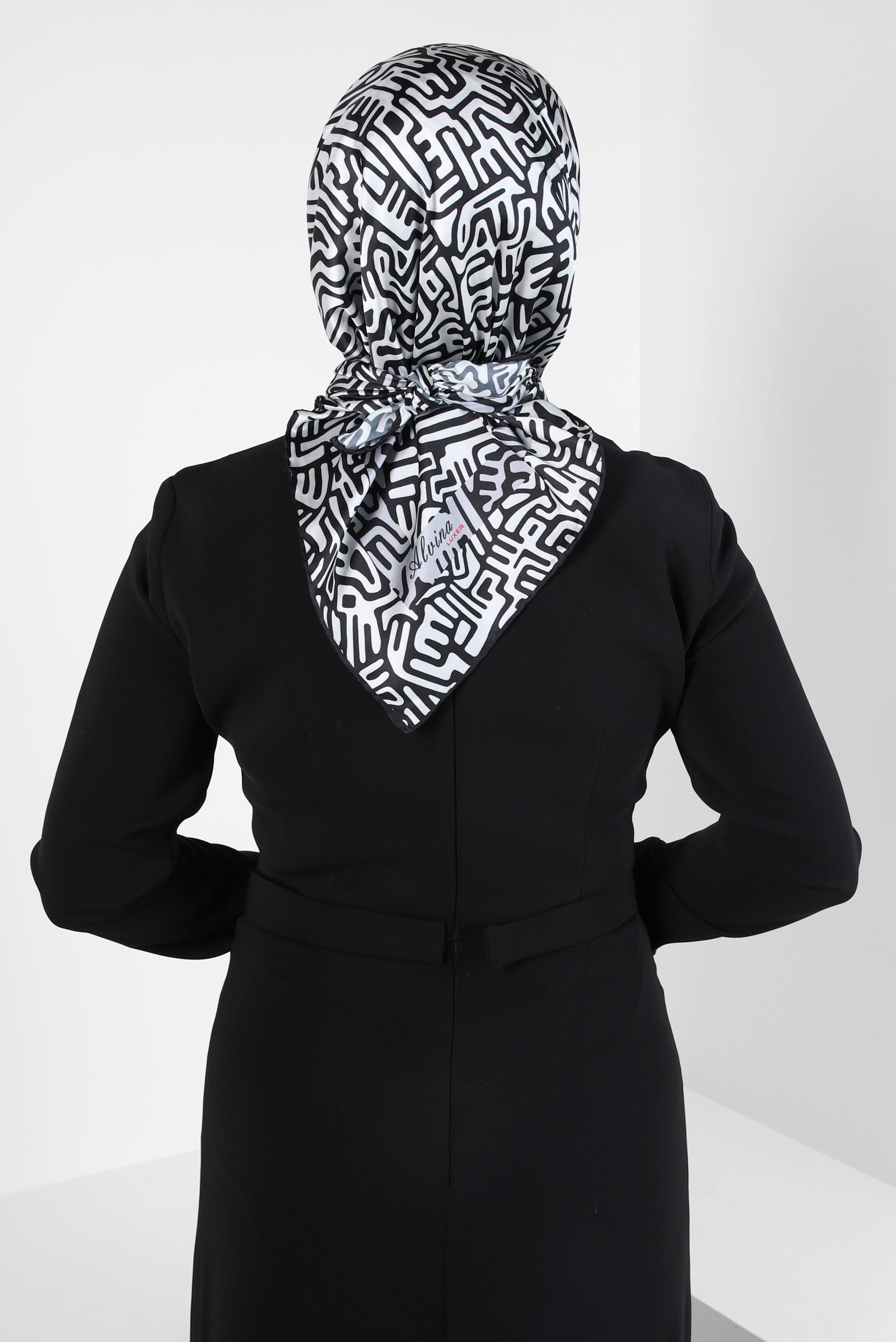 Tesettür giyim SİYAH ALVİNA DESENLİ EŞARP 8414