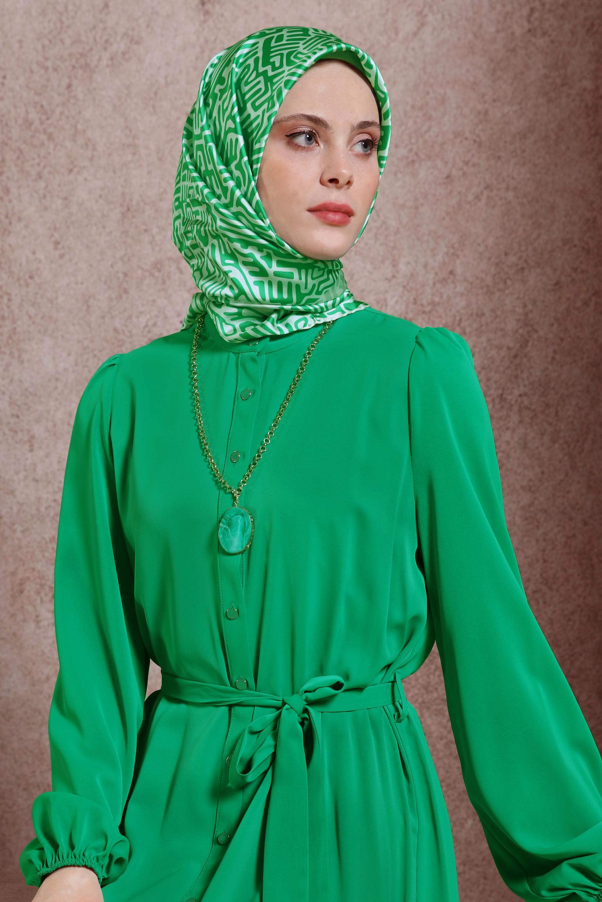 Tesettür giyim YEŞİL ALVİNA DESENLİ EŞARP 8414