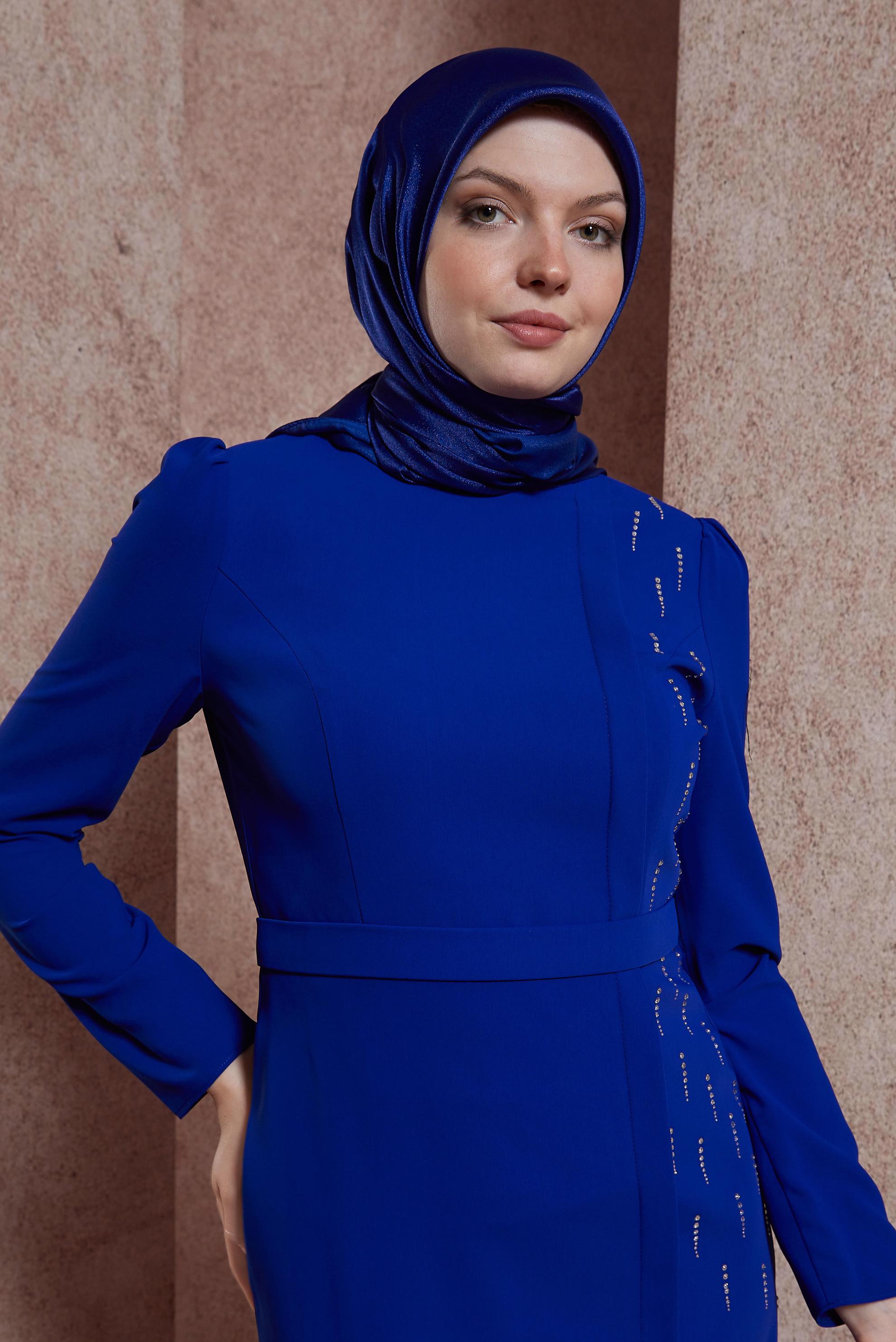 Tesettür giyim LACİVERT  ALVİNA EŞARP 8422