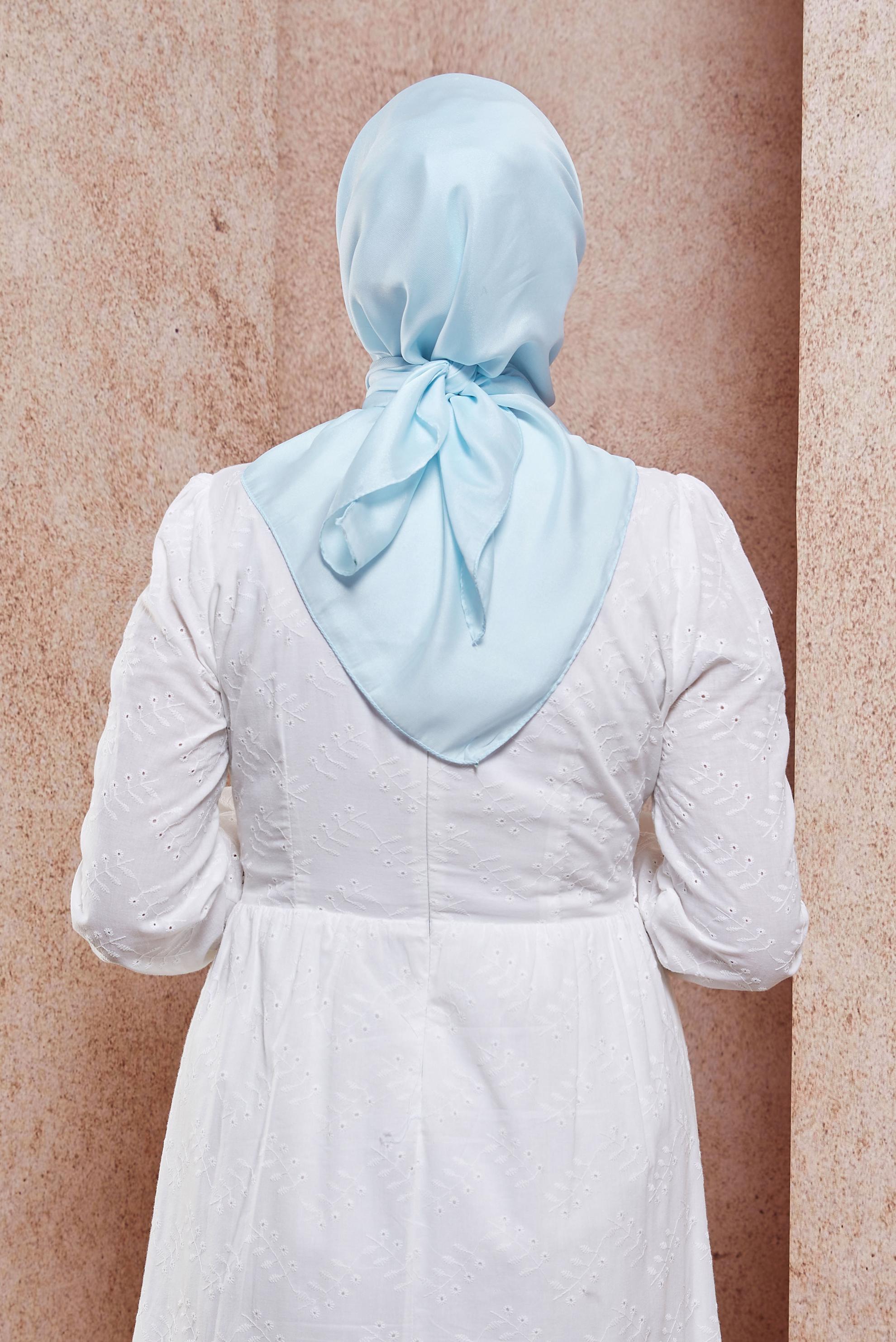 Tesettür giyim MAVİ  ALVİNA EŞARP 8422