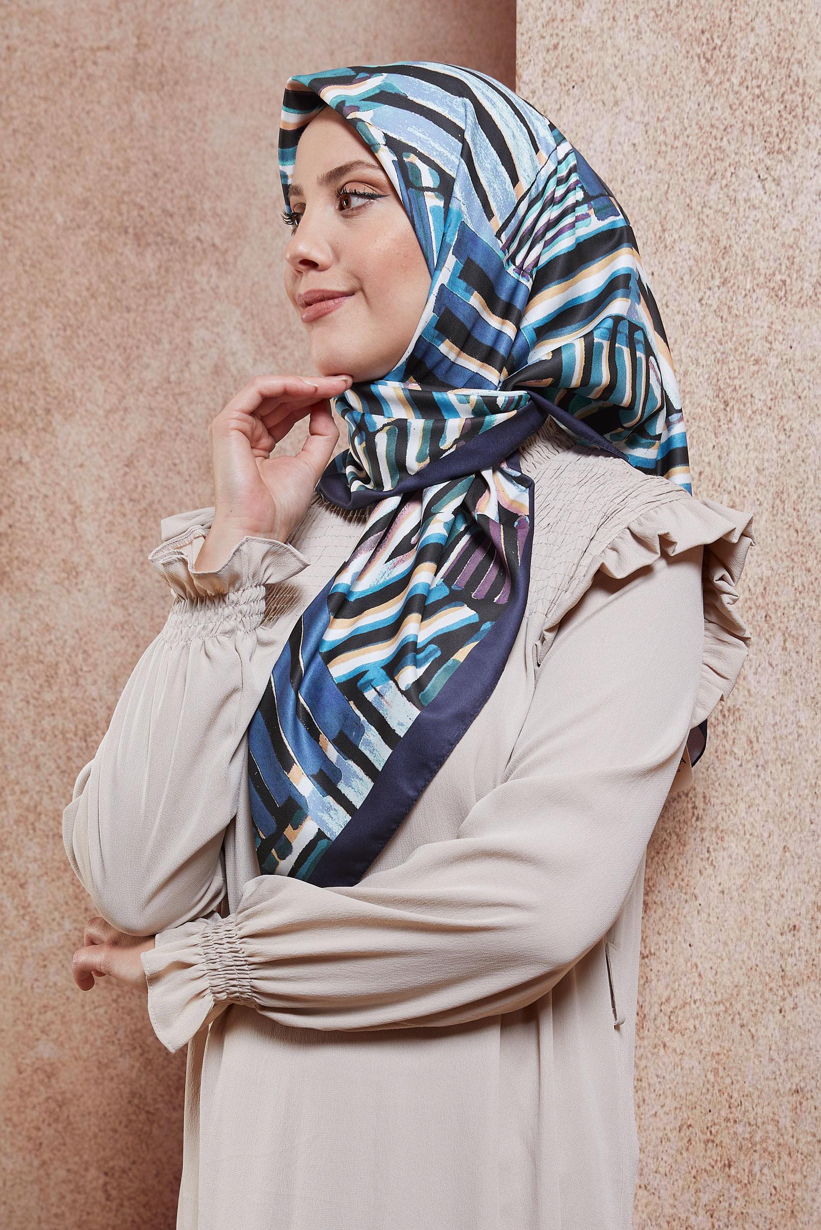 Tesettür giyim LACİVERT ALVİNA ÇUBUK DESEN EŞARP 8425