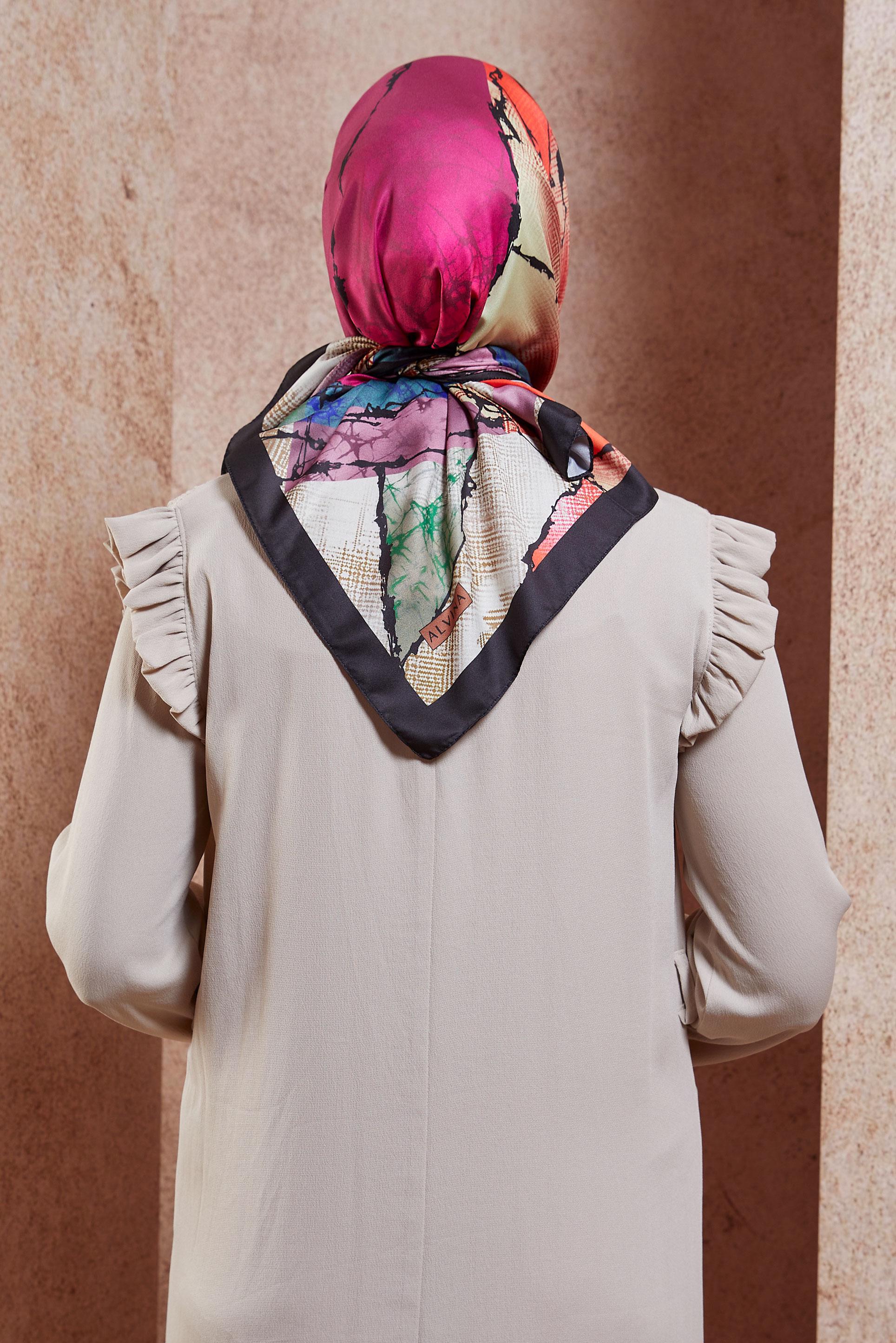 Tesettür giyim SİYAH ALVİNA MERMER DESEN EŞARP 8426