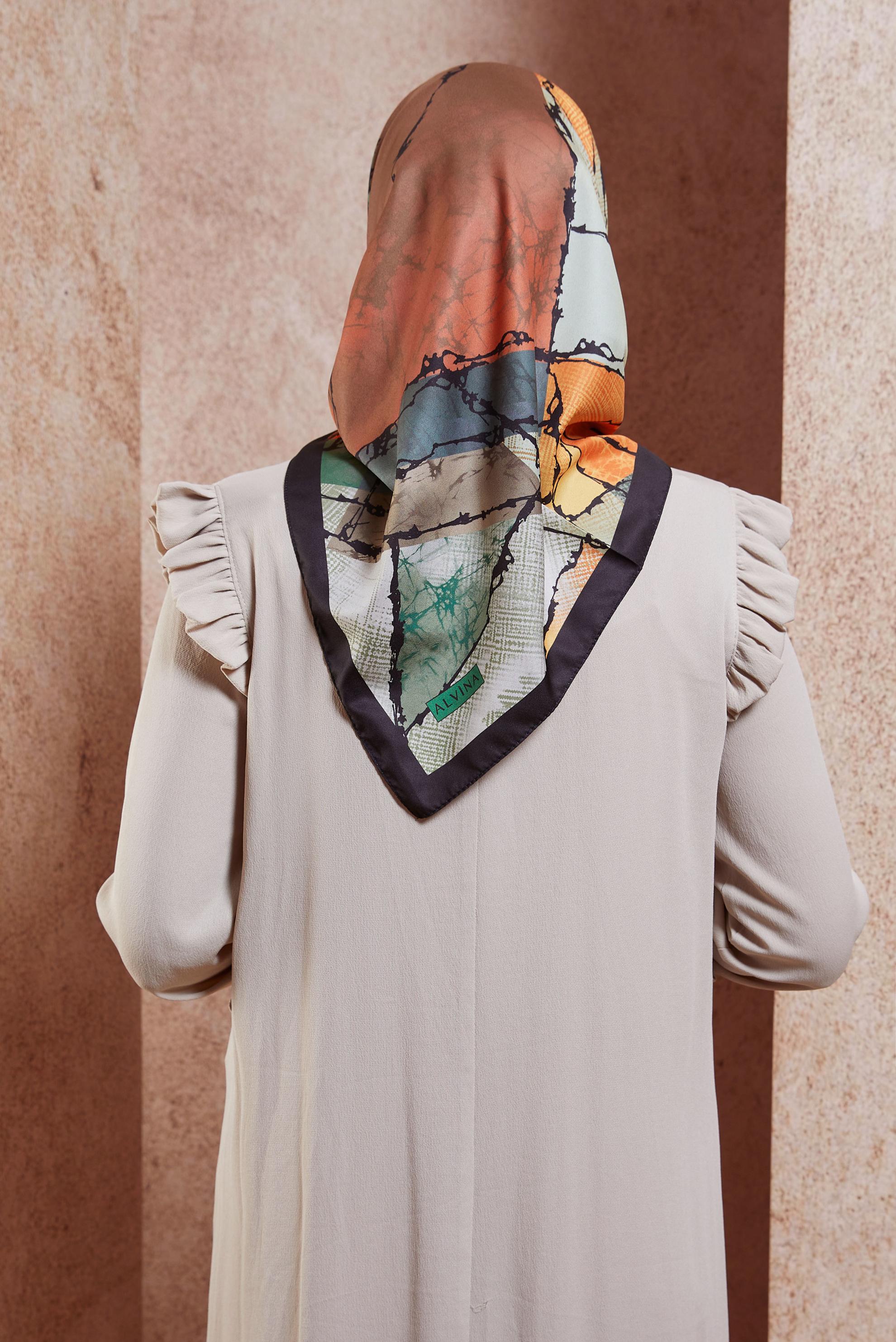 Tesettür giyim SİYAH ALVİNA MERMER DESEN EŞARP 8426