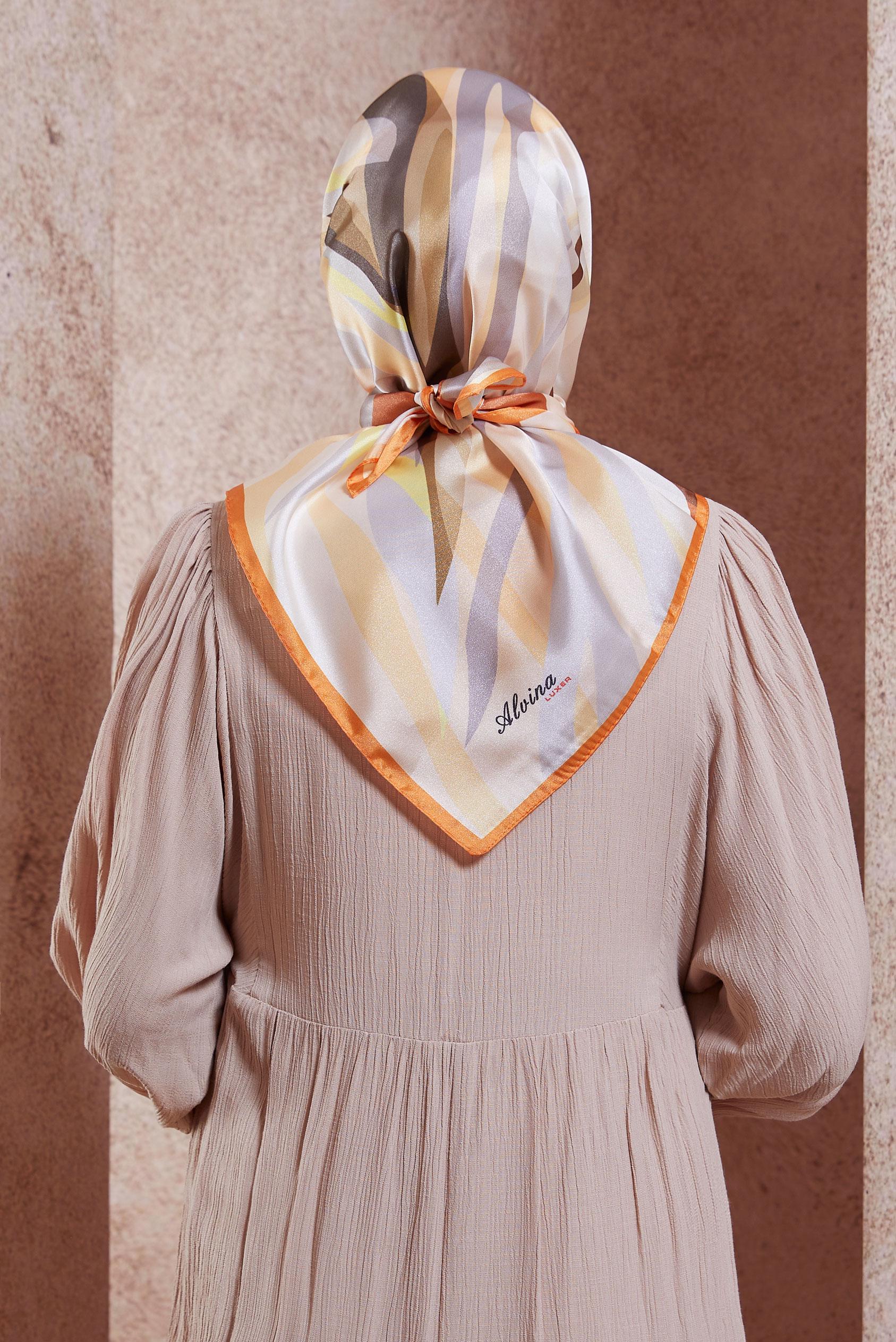 Tesettür giyim TURUNCU ALVİNA DESENLİ EŞARP 8429