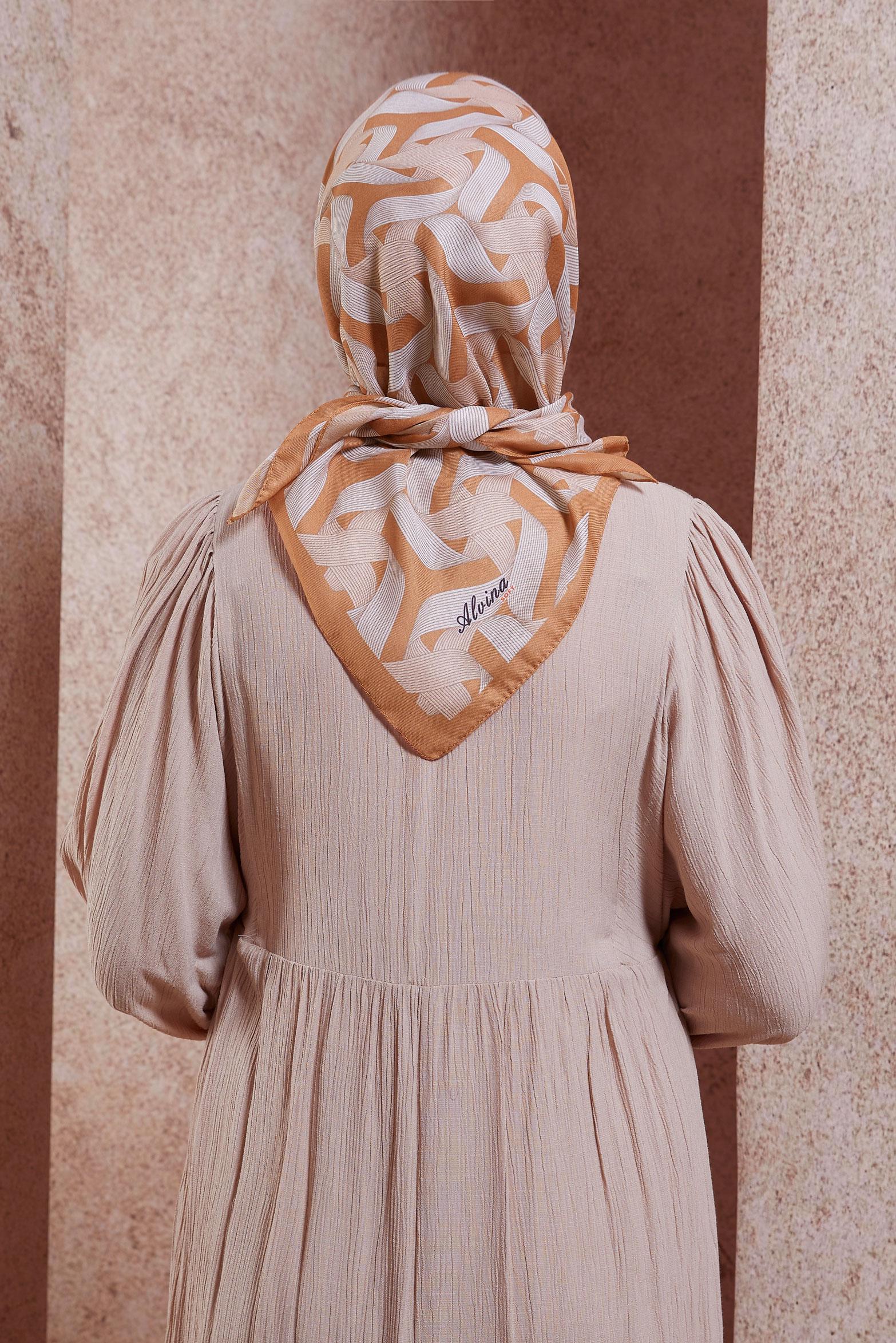 Tesettür giyim TURUNCU ALVİNA DESENLİ EŞARP 8430