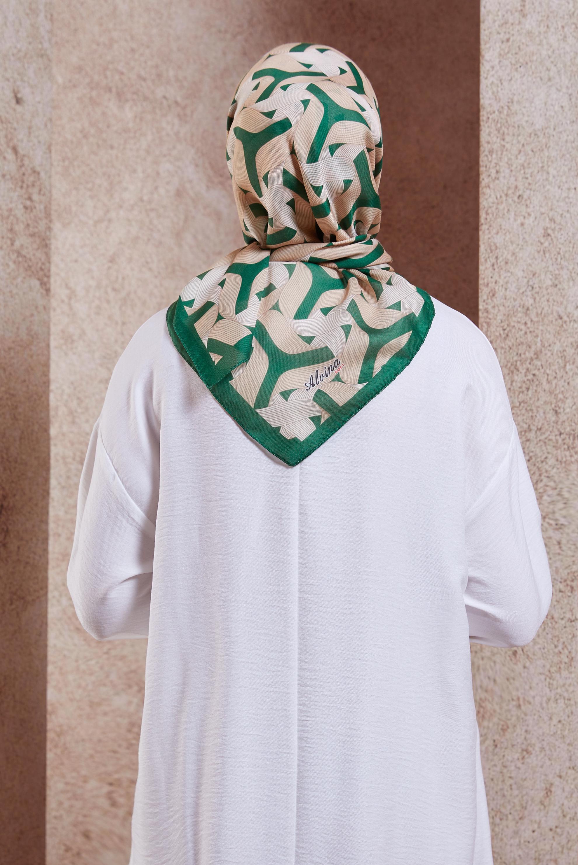 Tesettür giyim YEŞİL ALVİNA DESENLİ EŞARP 8430