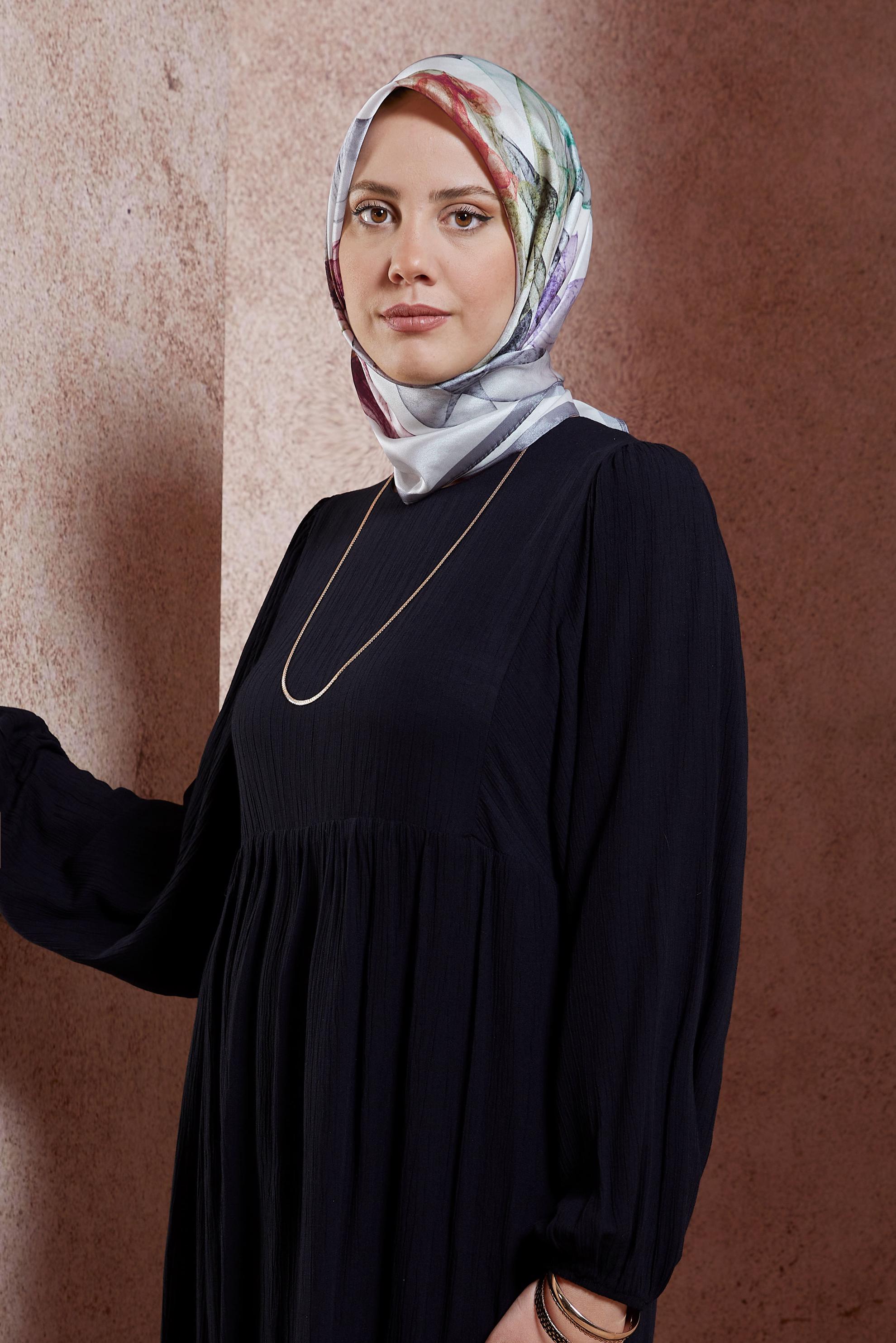 Tesettür giyim GRİ ALVİNA DESENLİ EŞARP 8431