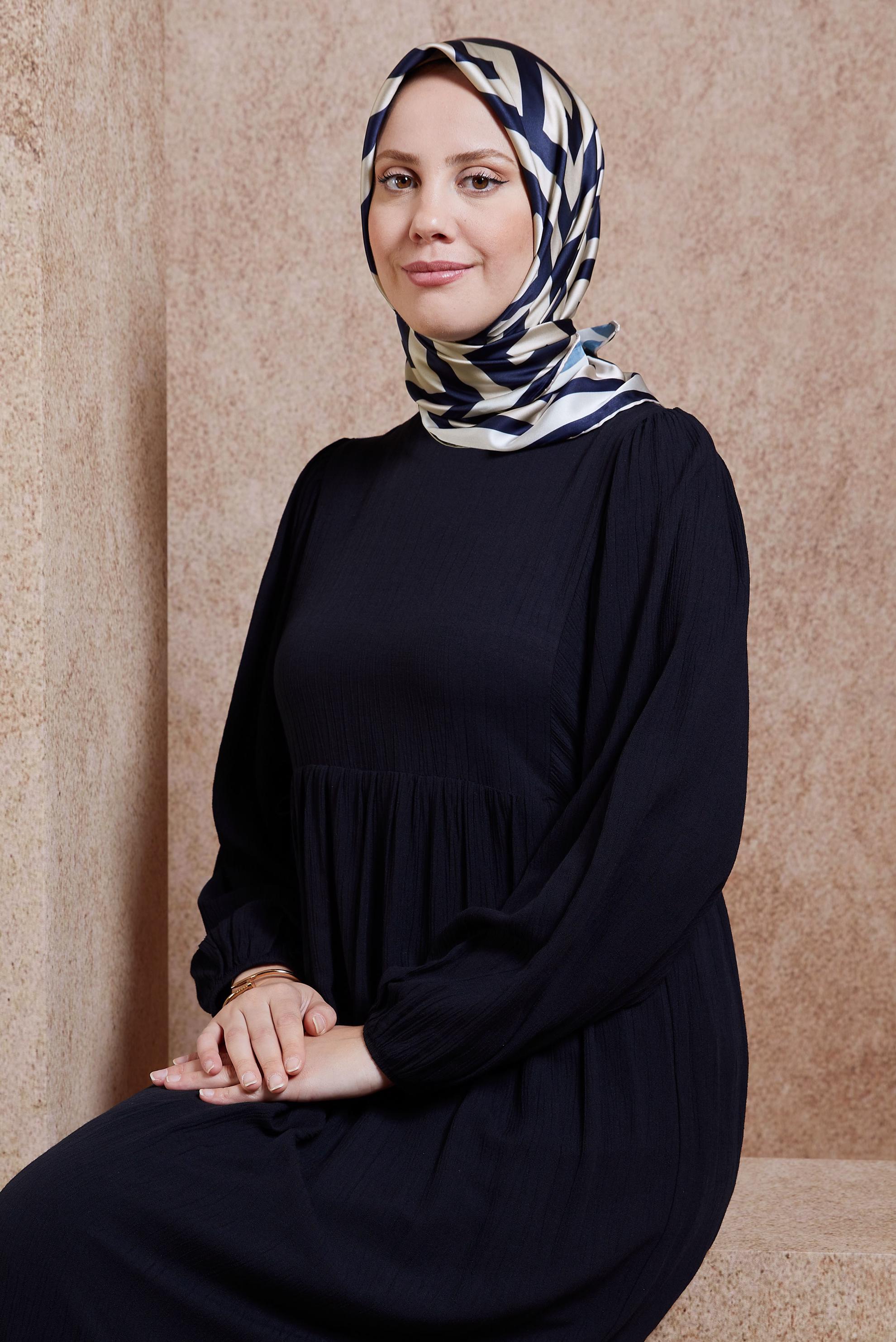 Tesettür giyim LACİVERT ALVİNA DESENLİ EŞARP 8432