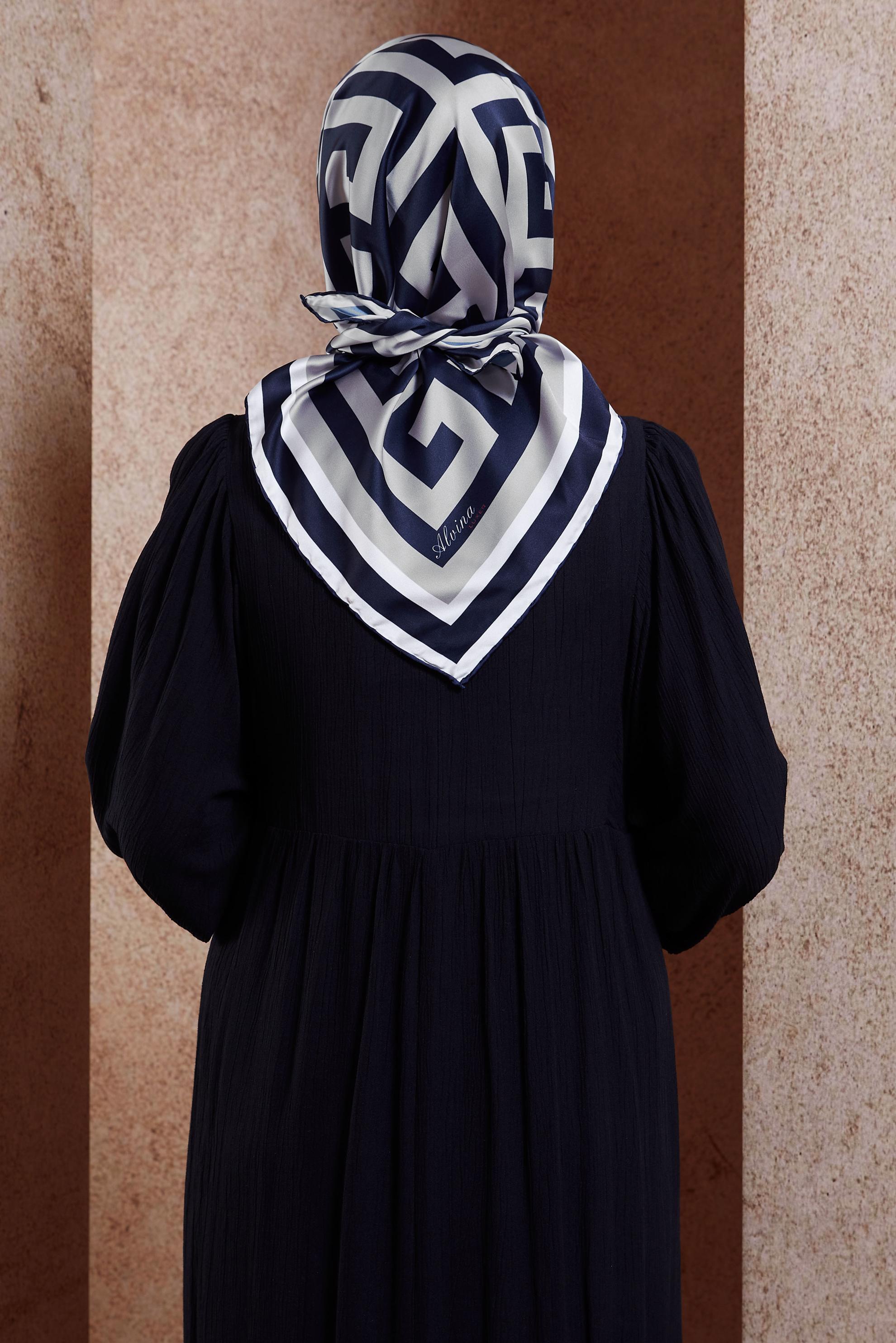 Tesettür giyim VİZON ALVİNA DESENLİ EŞARP 8432