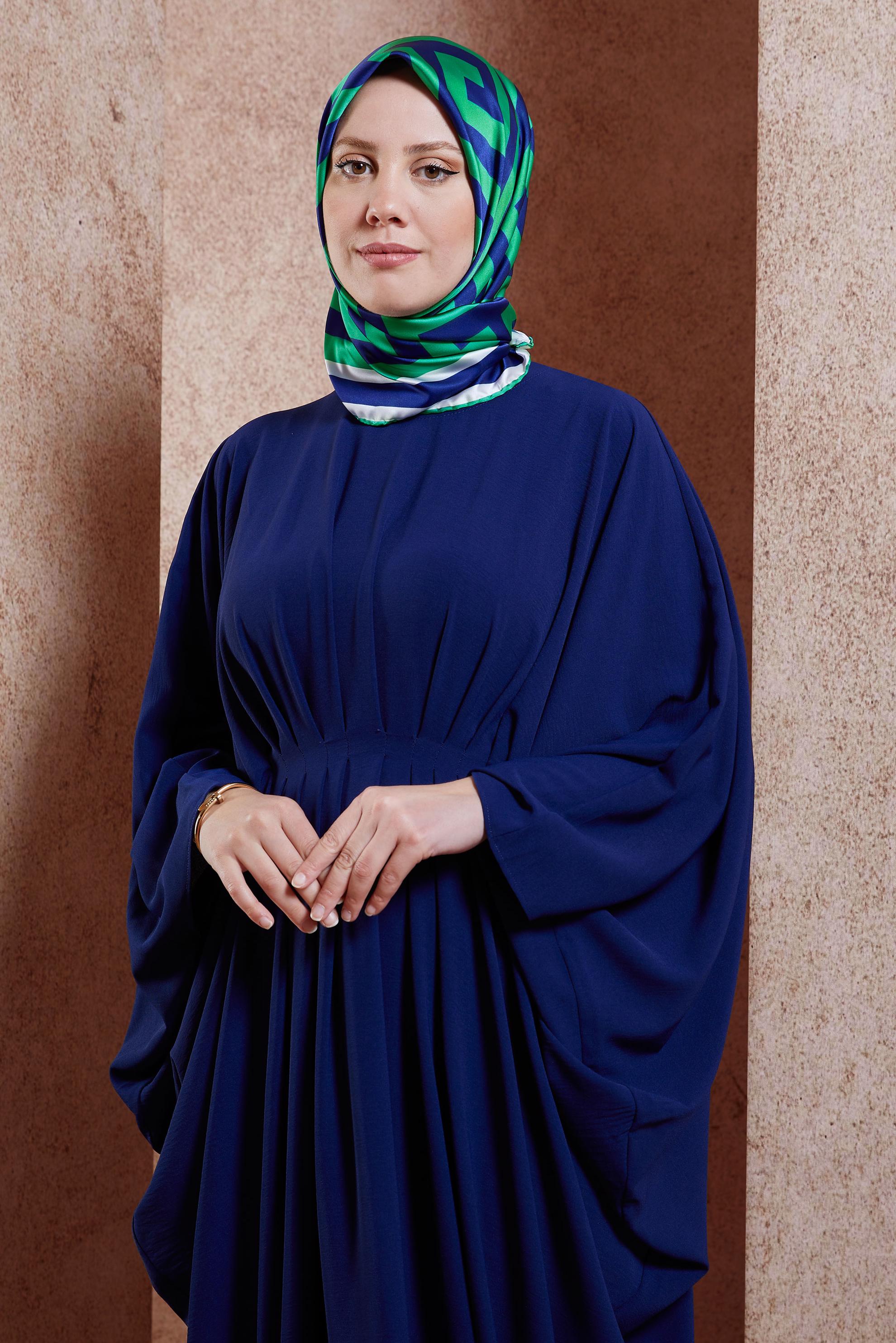 Tesettür giyim LACİVERT ALVİNA DESENLİ EŞARP 8432