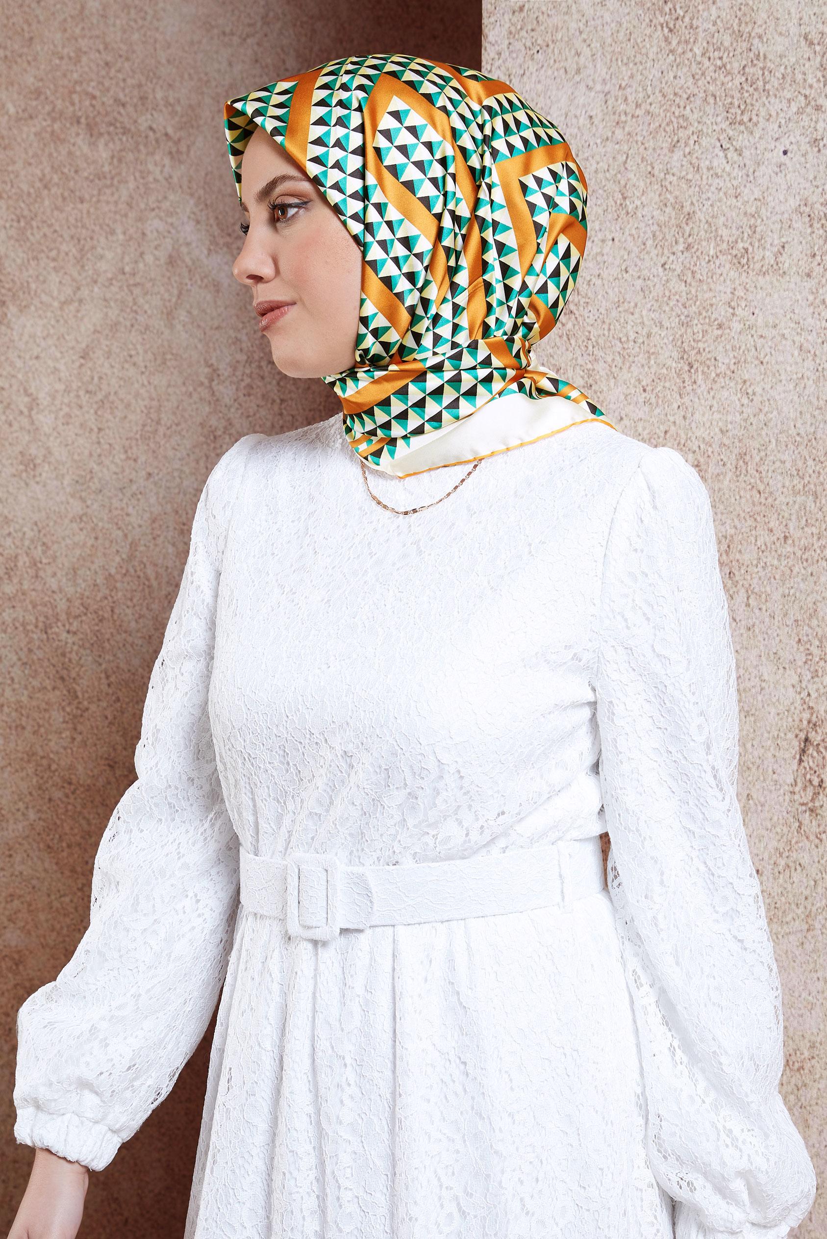 Tesettür giyim TURUNCU ALVİNA DESENLİ EŞARP 8433