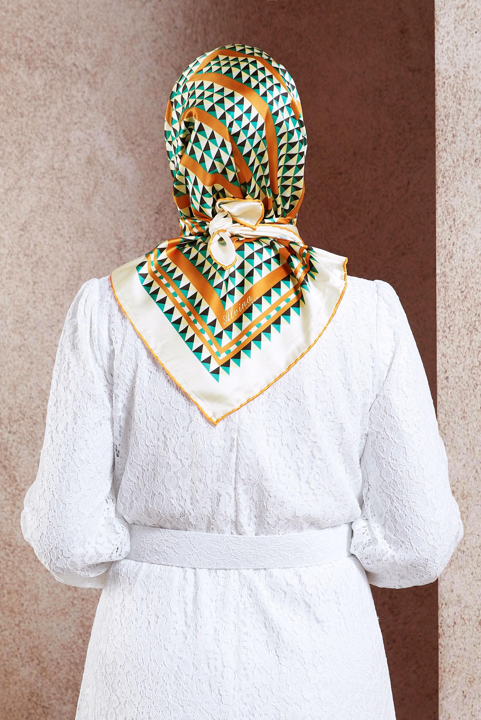 Tesettür giyim TURUNCU ALVİNA DESENLİ EŞARP 8433