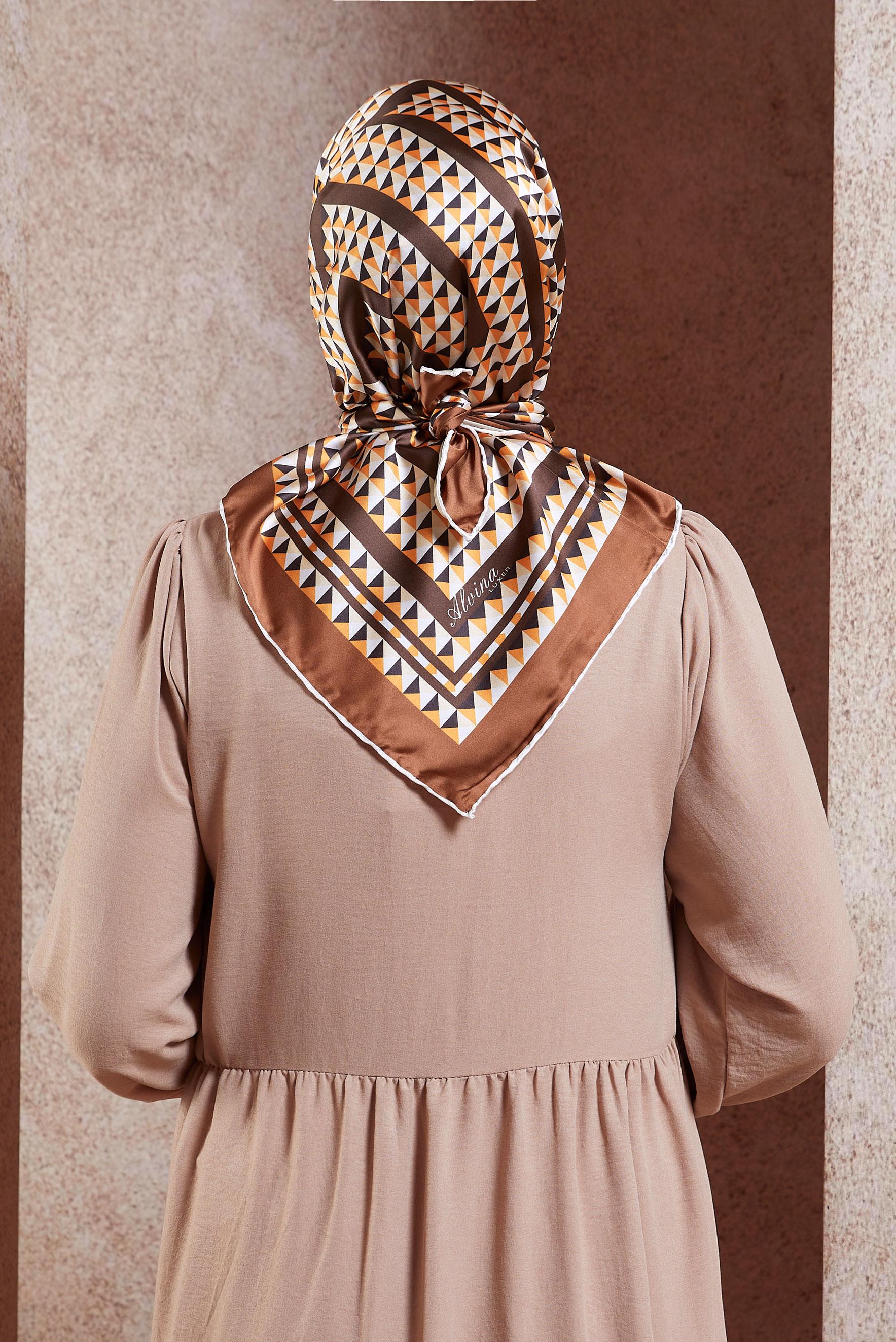 Tesettür giyim TABA ALVİNA DESENLİ EŞARP 8433