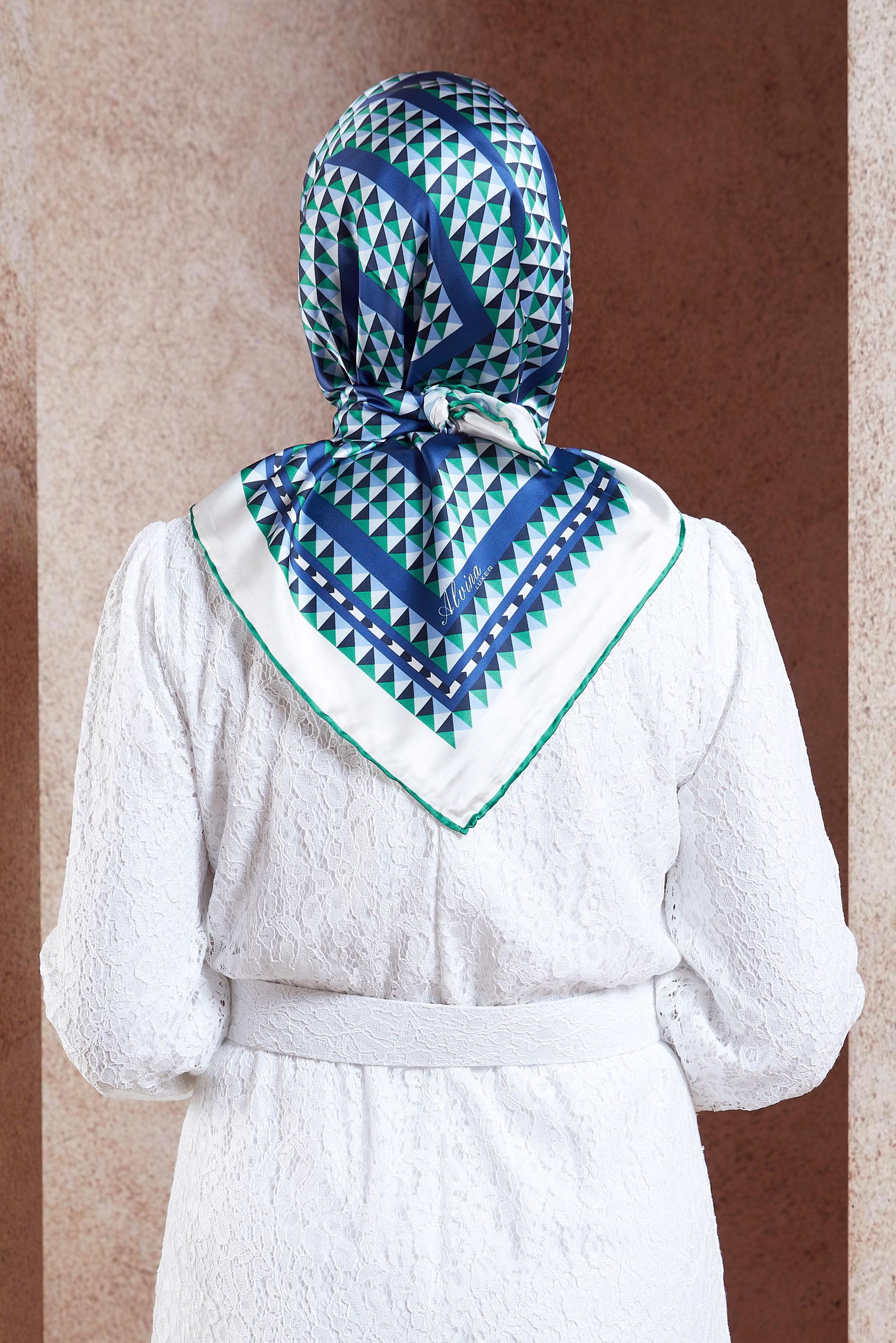 Tesettür giyim YEŞİL ALVİNA DESENLİ EŞARP 8433