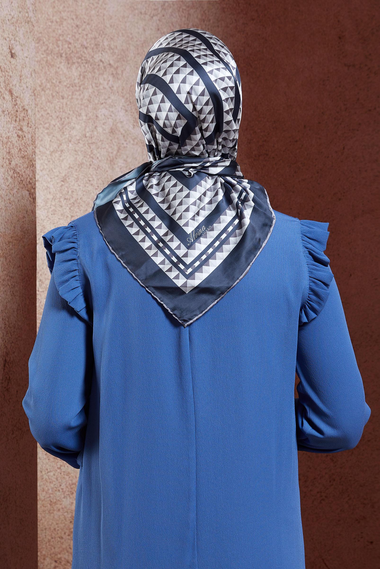 Tesettür giyim LACİVERT ALVİNA DESENLİ EŞARP 8433