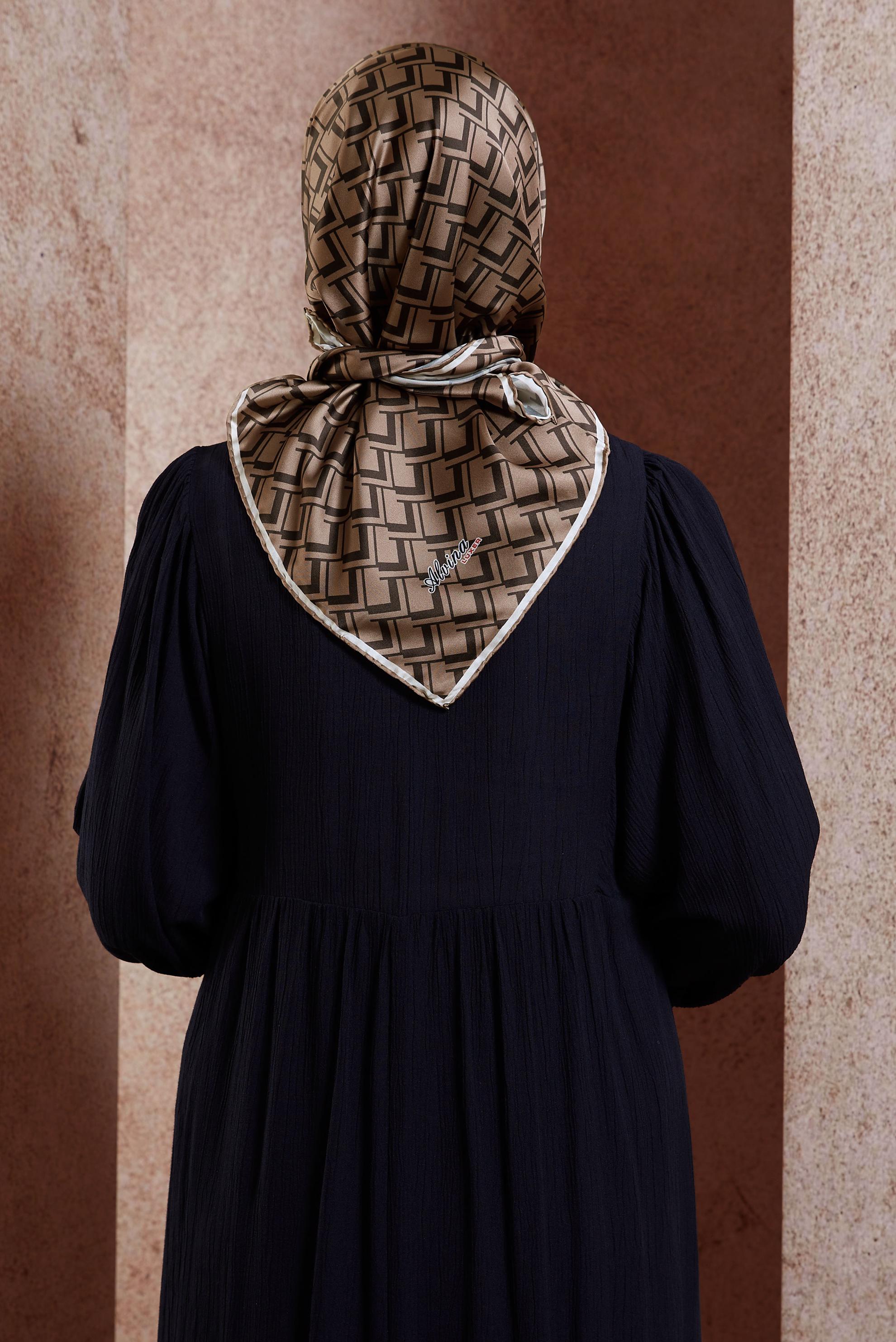 Tesettür giyim KAHVE ALVİNA DESENLİ EŞARP 8435