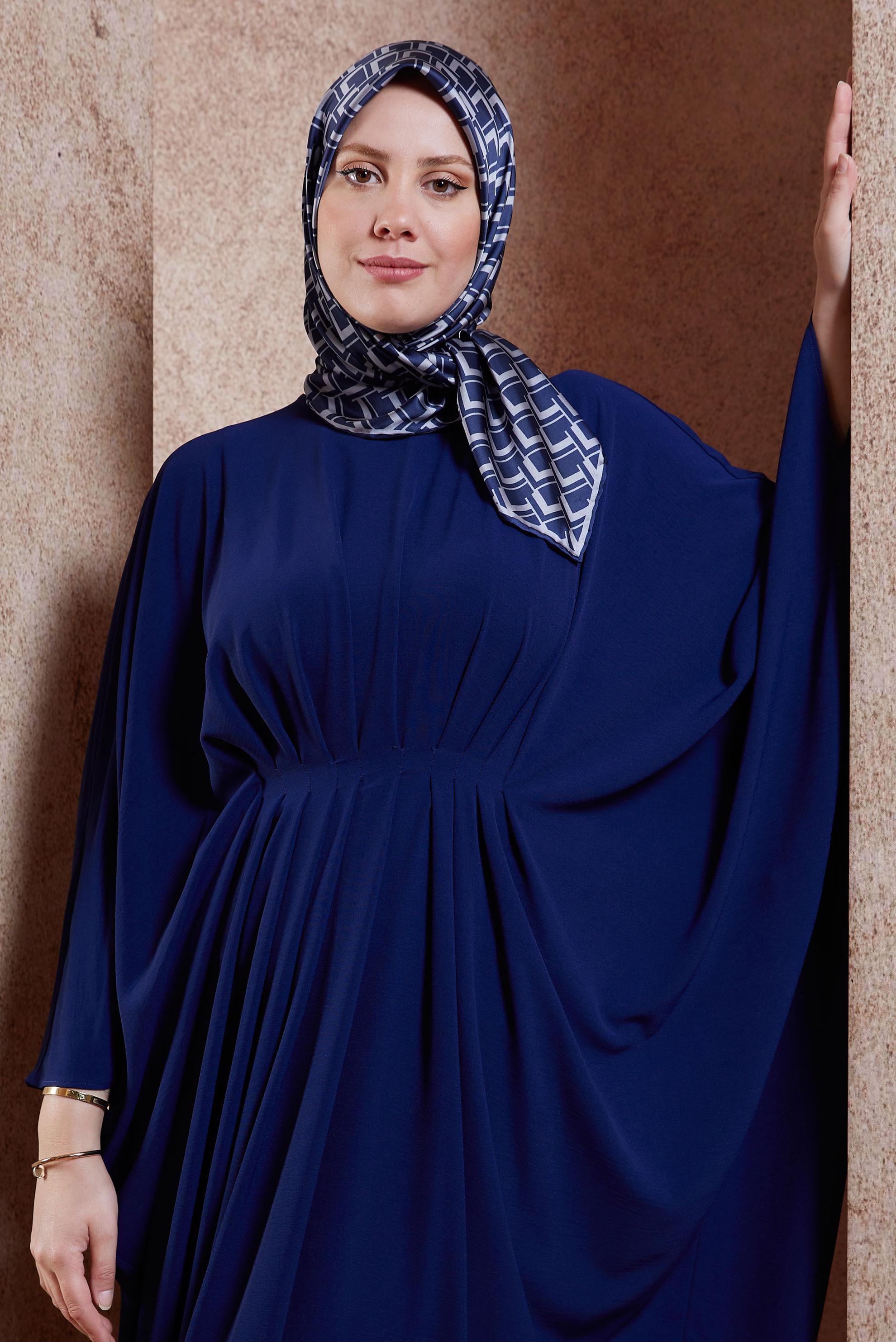 Tesettür giyim LACİVERT ALVİNA DESENLİ EŞARP 8435